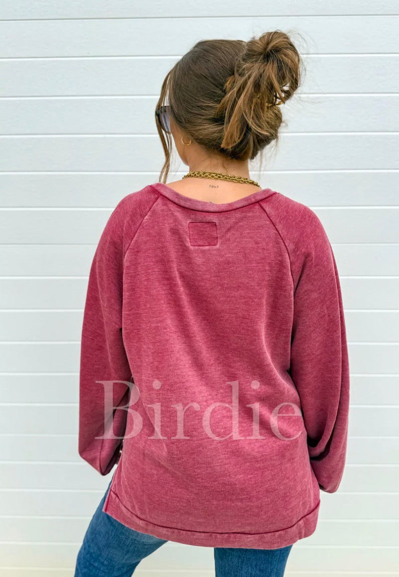 Ash Wash Raglan loose banded pullover in wine