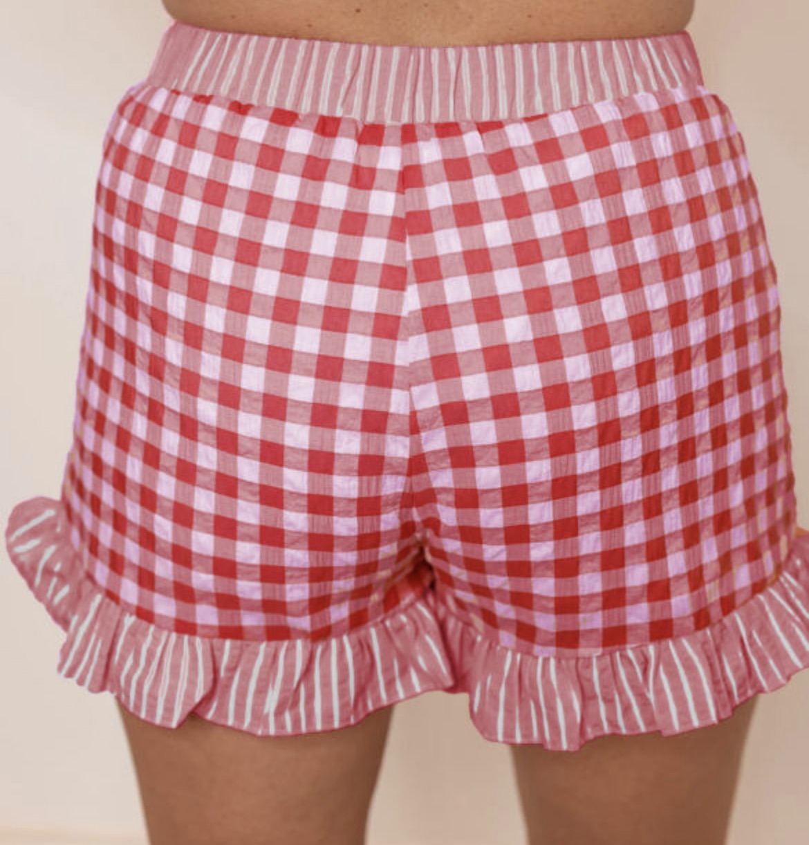 Ruffle Shorties