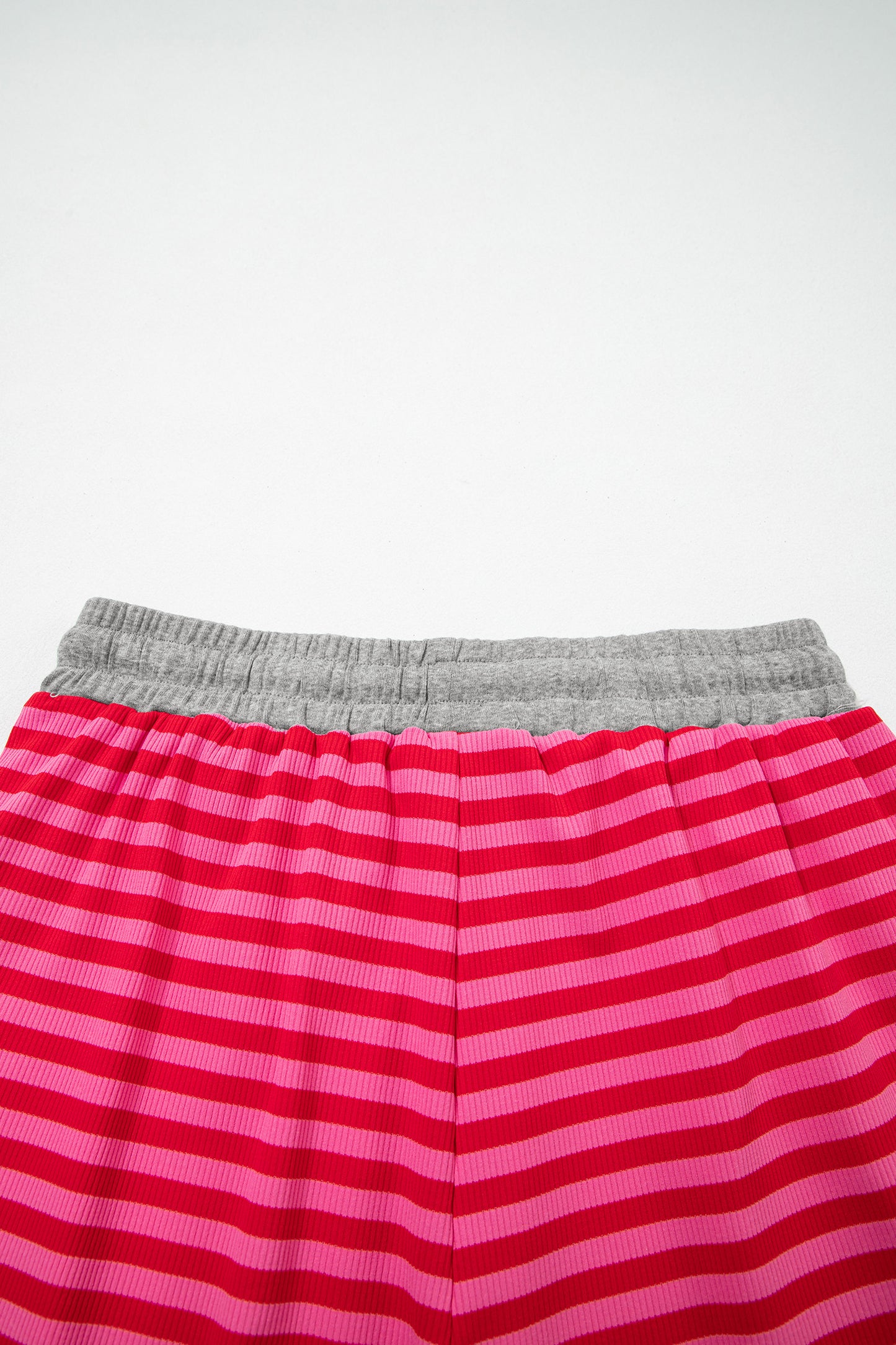 Rose Stripe Contrast Elastic Waist Casual Ribbed Shorts