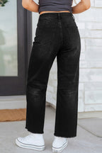 Frayed Cropped Straight Jeans