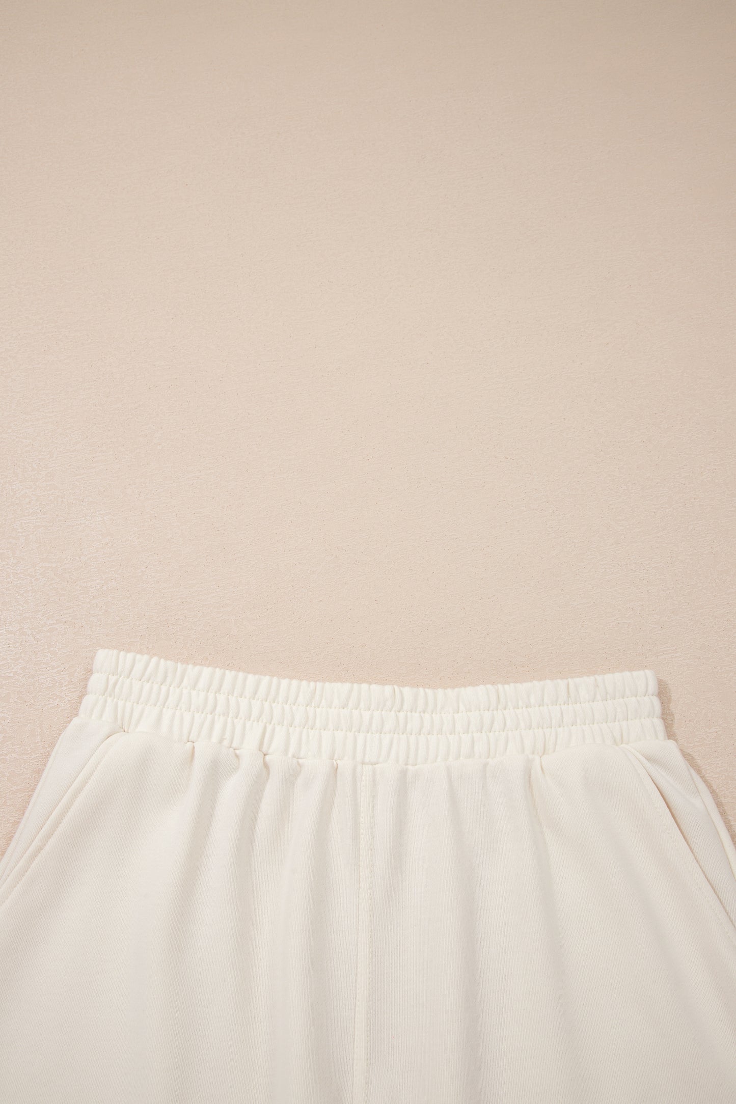 Jet Stream Solid Color Contrast Textured Patchwork Raw Edge 2pcs Short Set