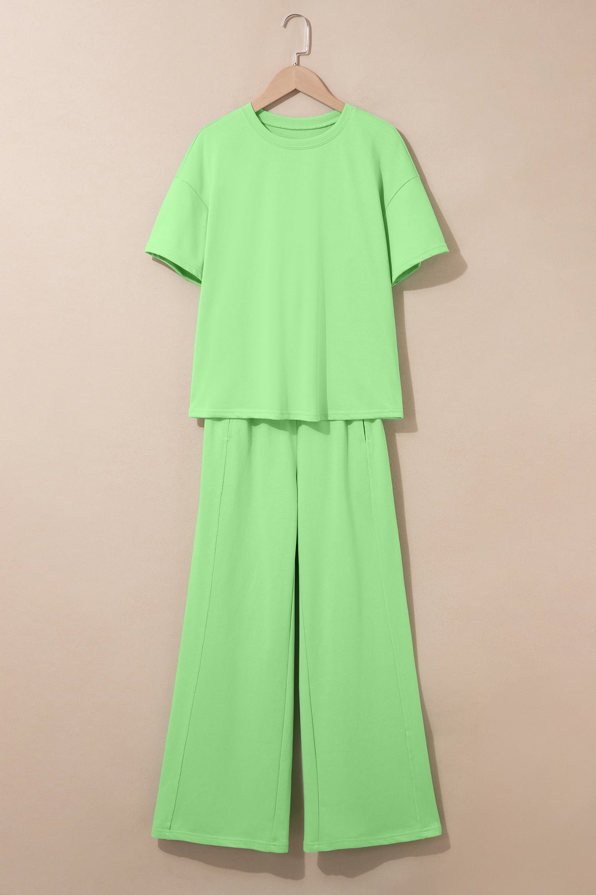 Green Solid Cover Oversize Tee Pocketed Casual Pants 2pcs Outfit