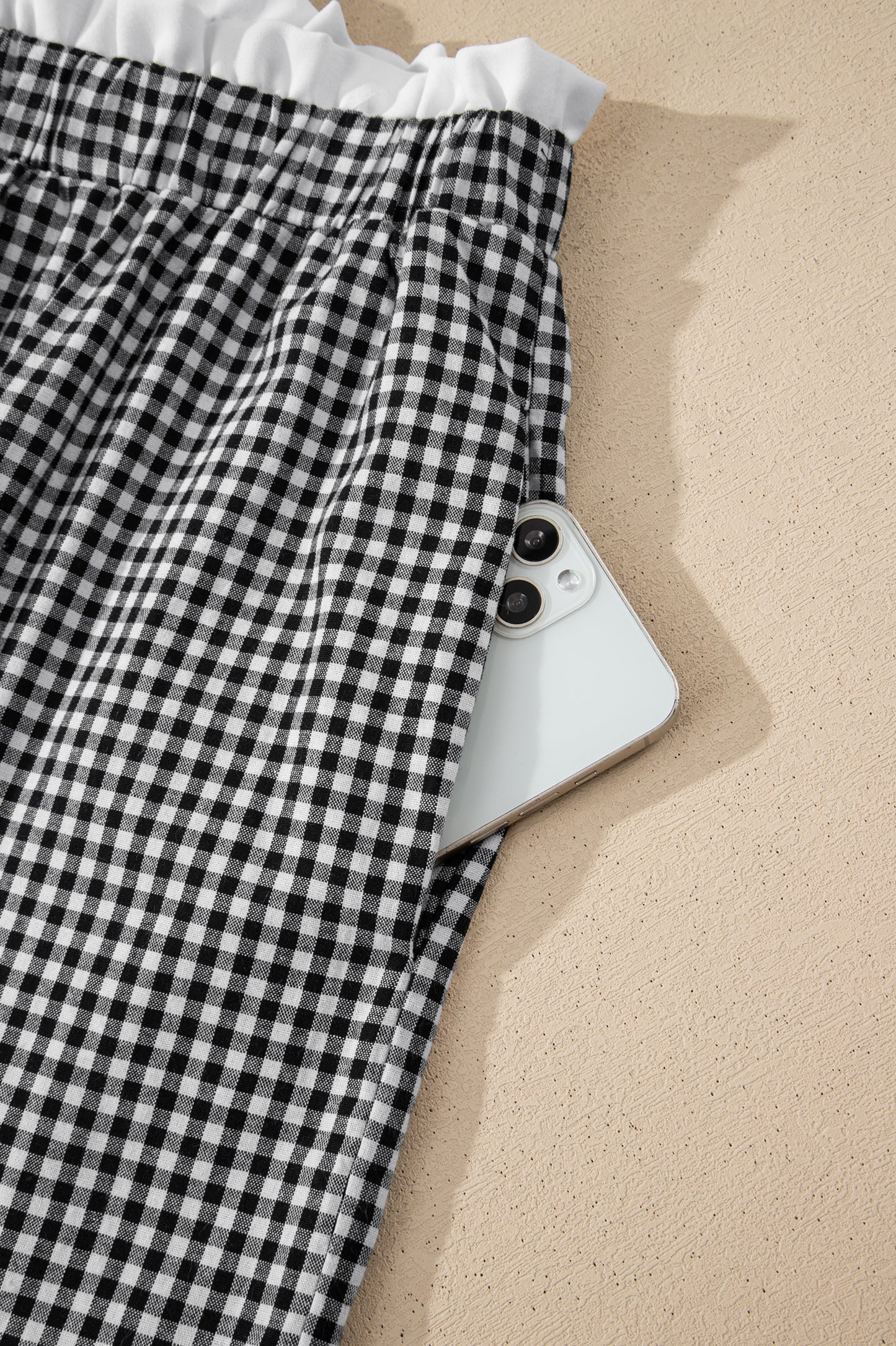 Contrast Trim Plaid Print Plus Size Shorts