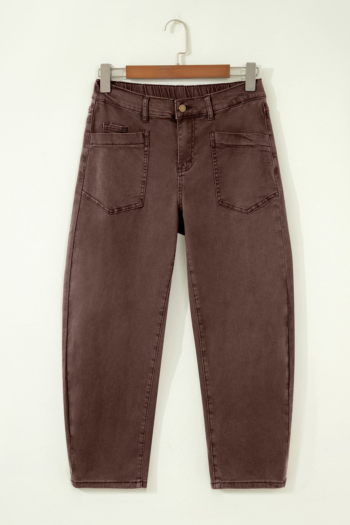 Square patch pocket ankle-length barrel jeans by Dear-Lover Dropshipping, showing fitted denim with patch pockets and cuffed ankle design.