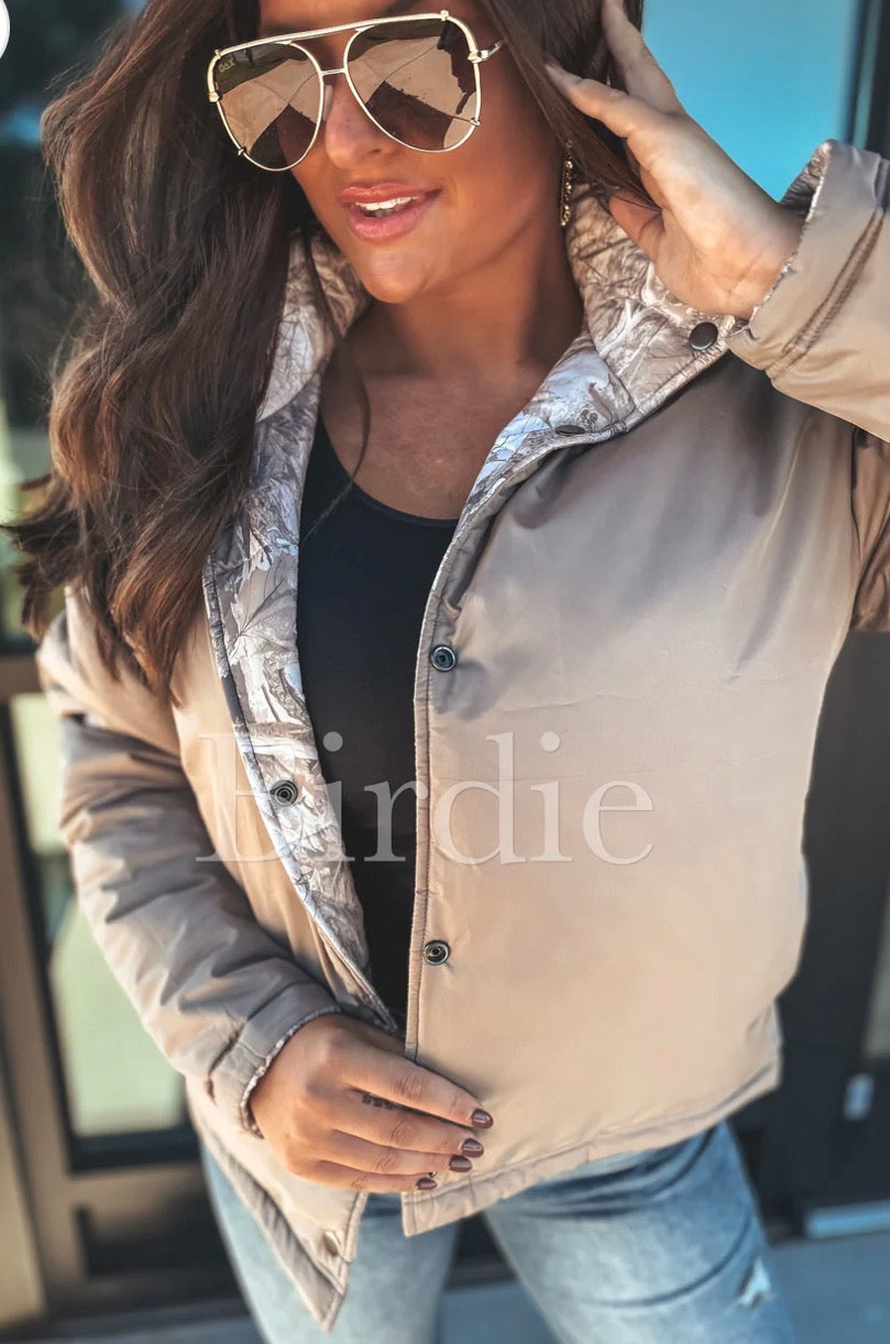 Reversible Puffer Jacket in Dark Camo