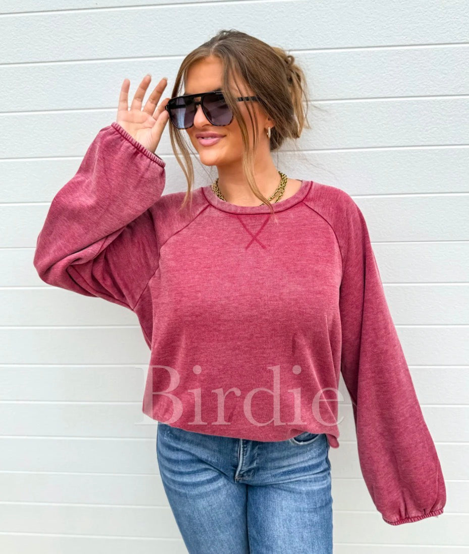 Ash Wash Raglan loose banded pullover in wine