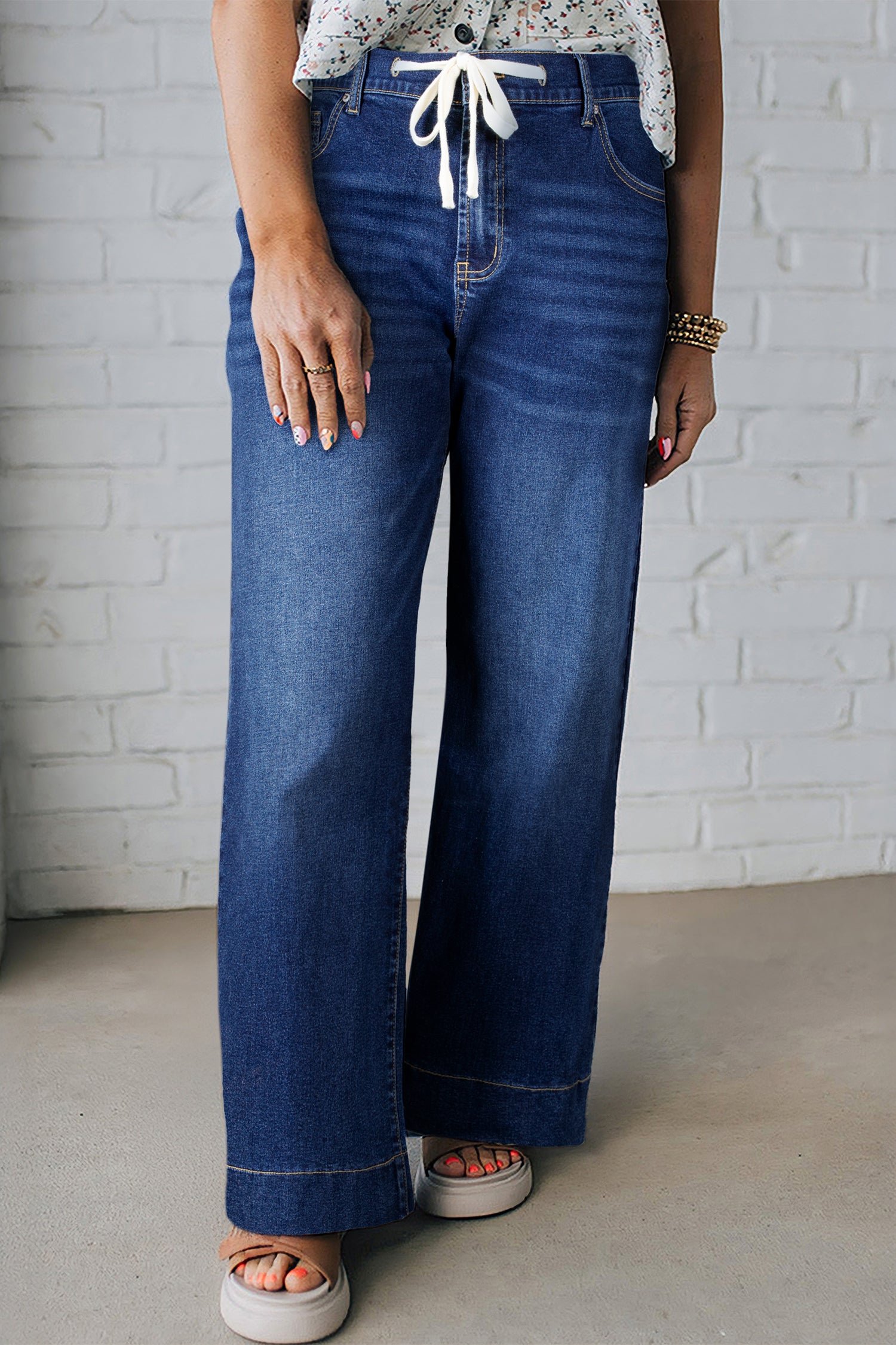 Black Acid Wash Contrast Lace-up Plus Size Jeans
