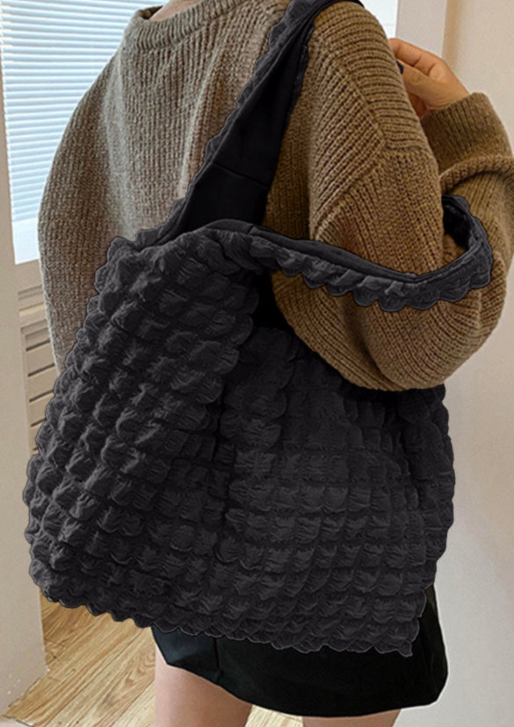 Puffy Texture Tote Bags