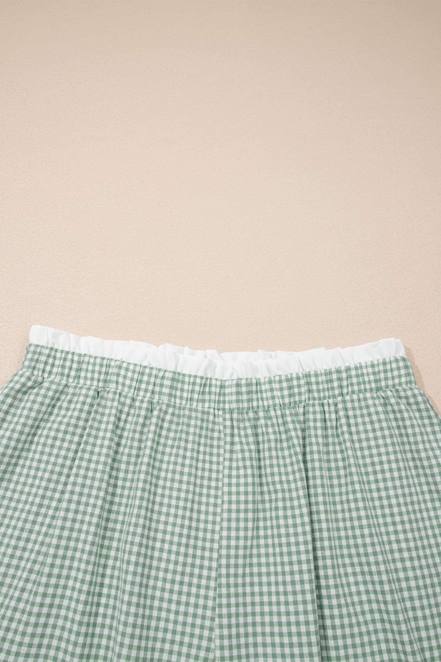 Contrast Trim Plaid Print Plus Size Shorts