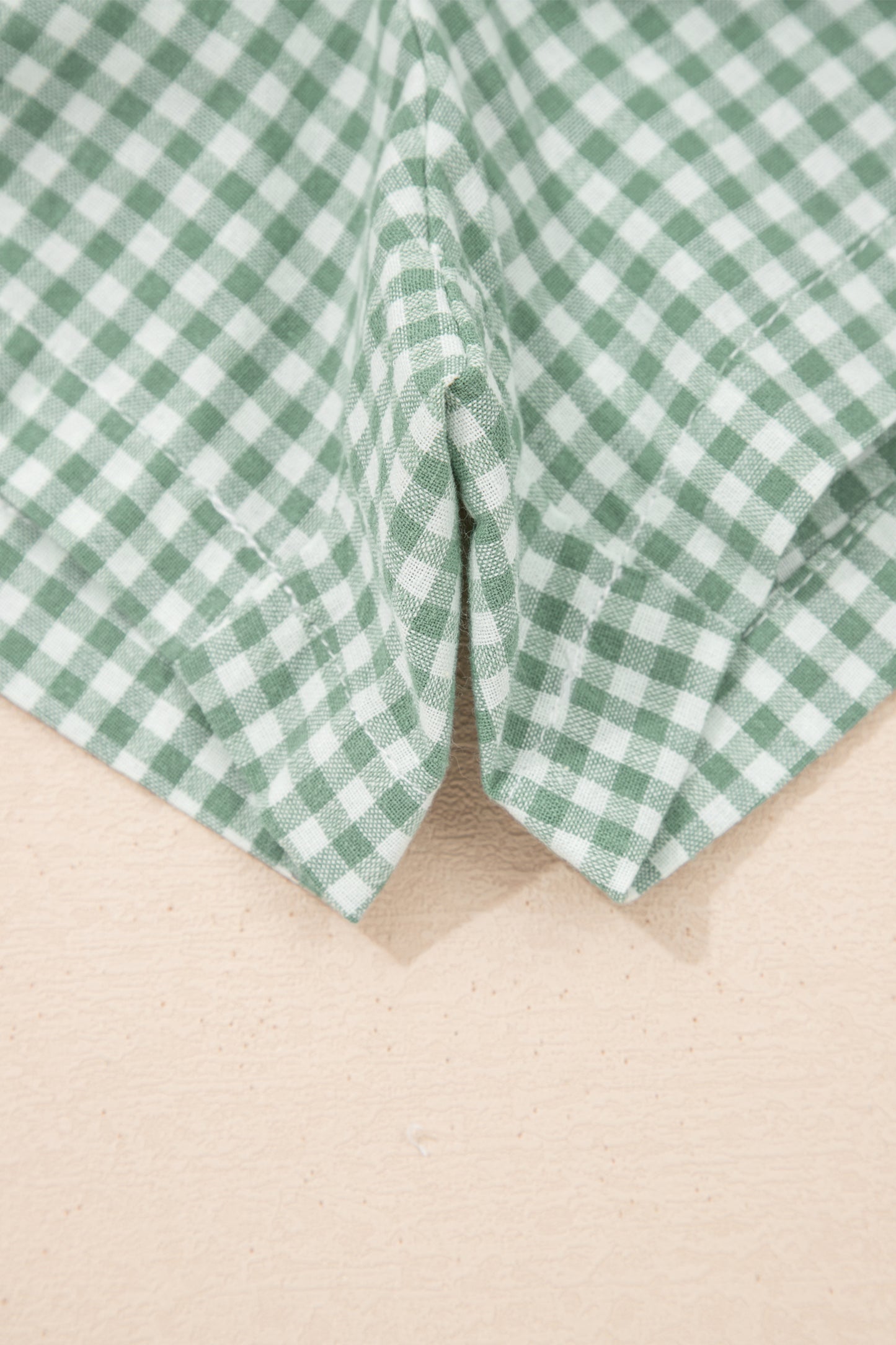 Contrast Trim Plaid Print Plus Size Shorts