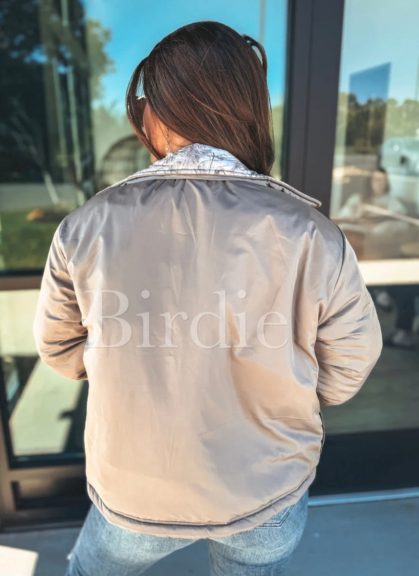 Reversible Puffer Jacket in Dark Camo