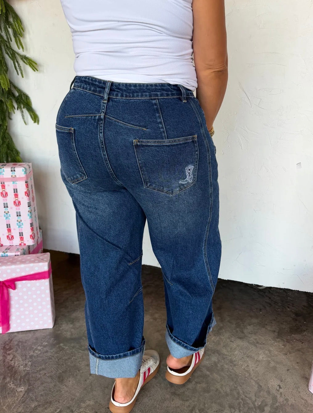 Super Star Barrel Jeans Preorder- ETA Mid-November