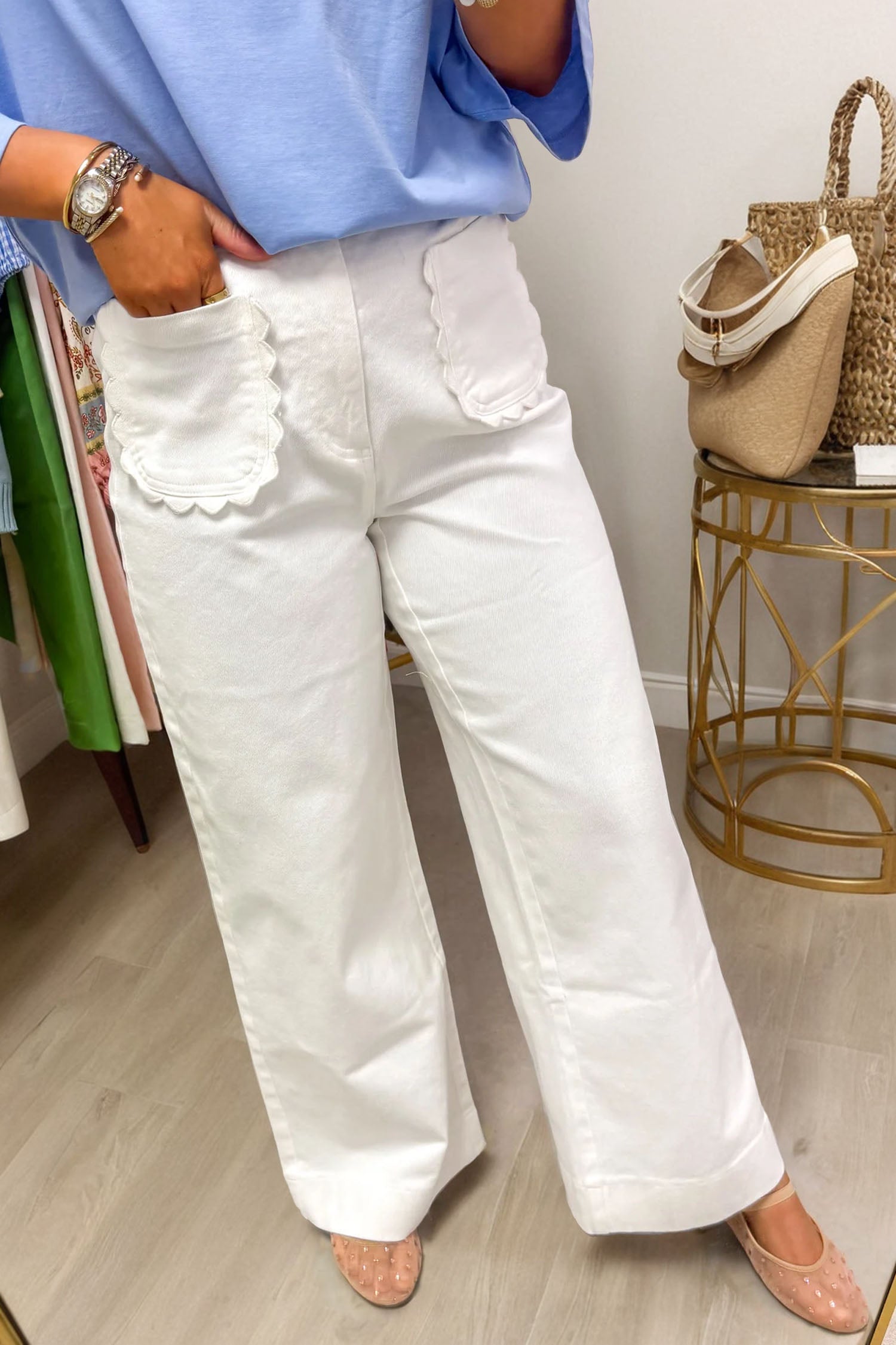 Scalloped Patch Pocket Shift Jeans