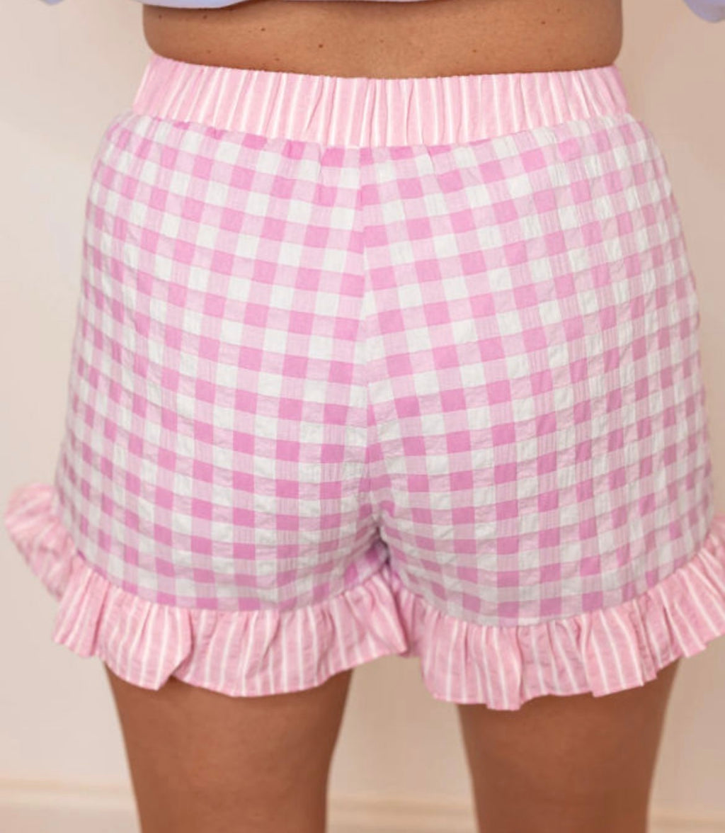 Ruffle Shorties