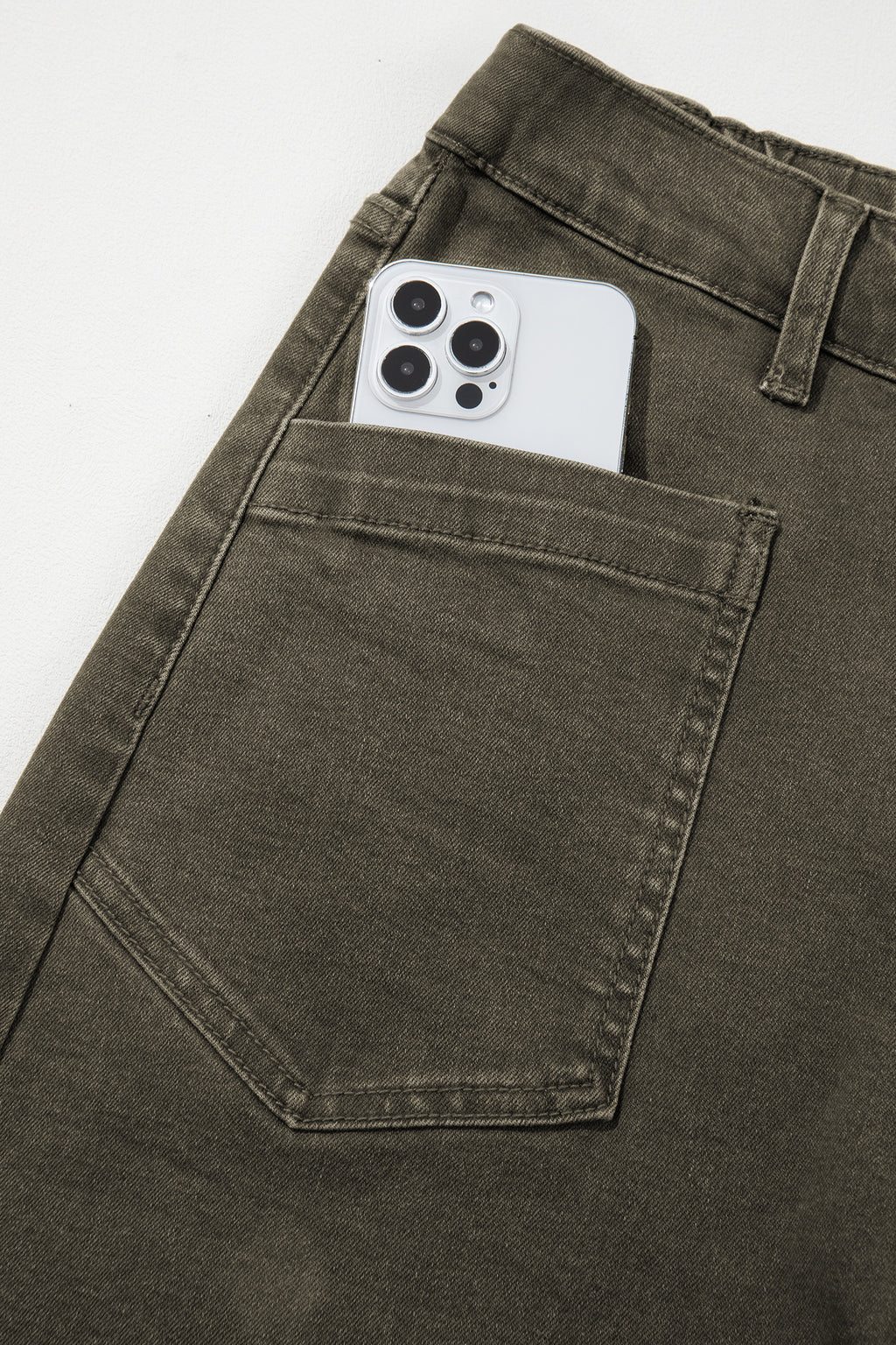 Color Square Patch Pocket Ankle-length Barrel Jeans