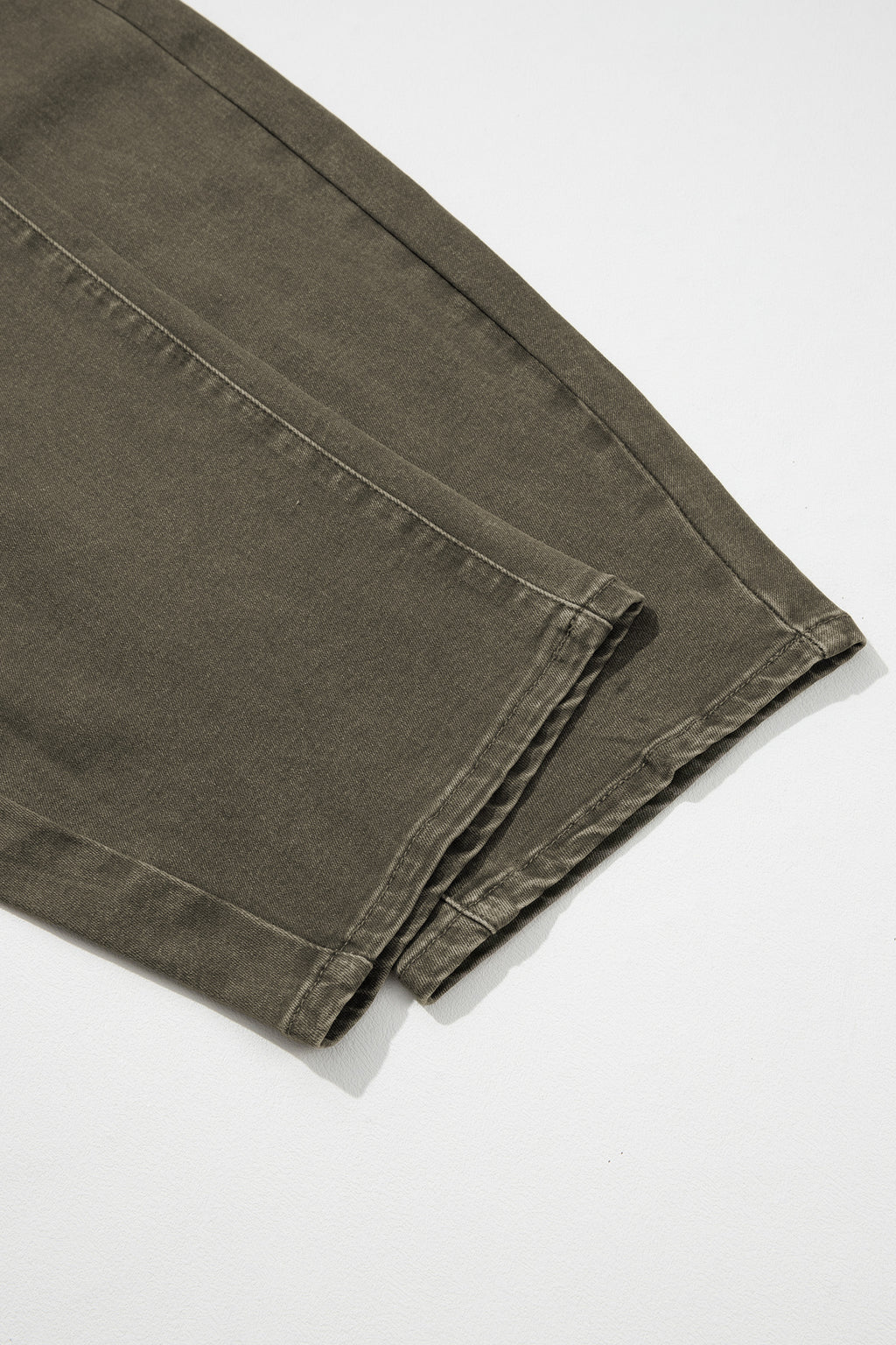 Color Square Patch Pocket Ankle-length Barrel Jeans