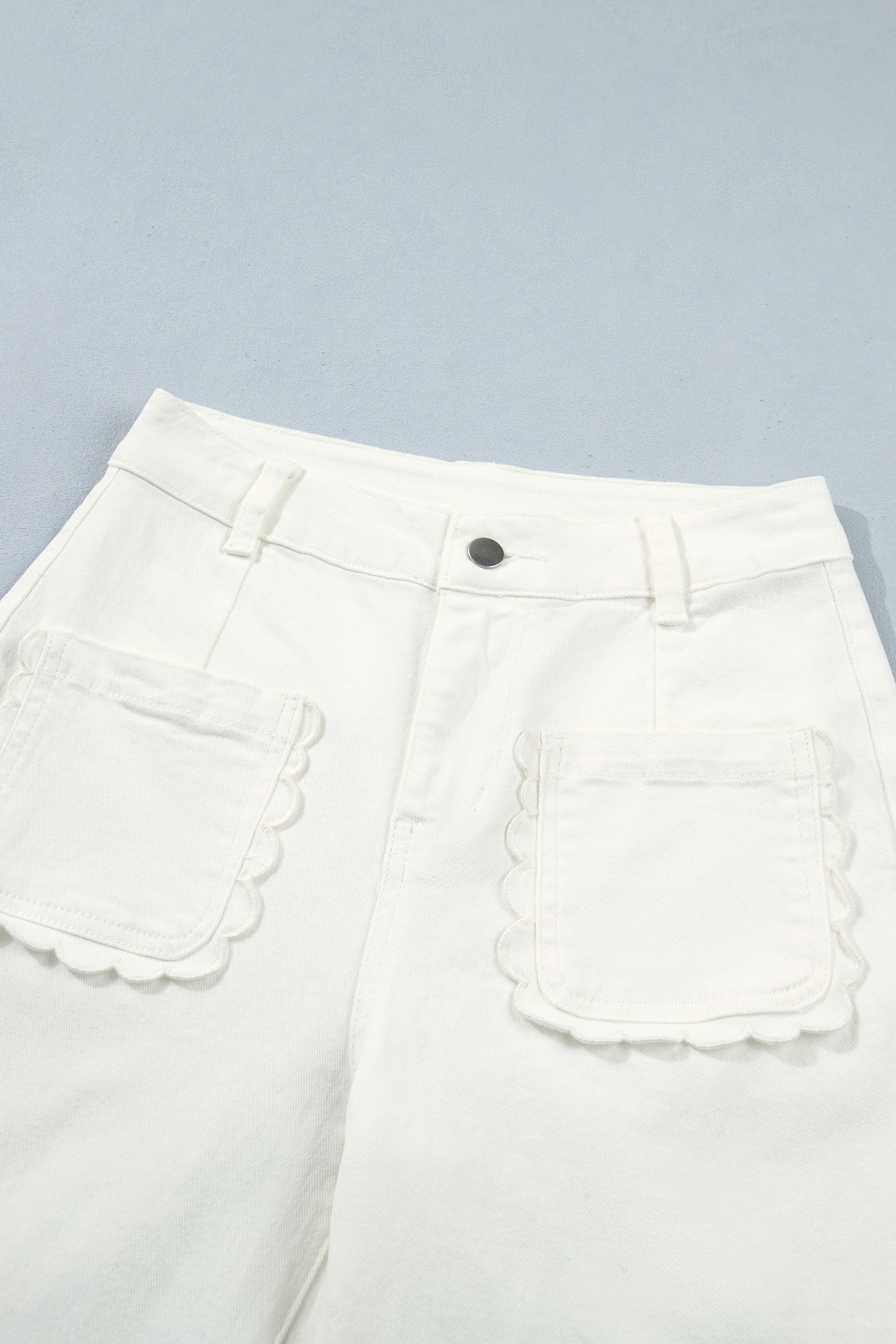 Scalloped Patch Pocket Shift Jeans