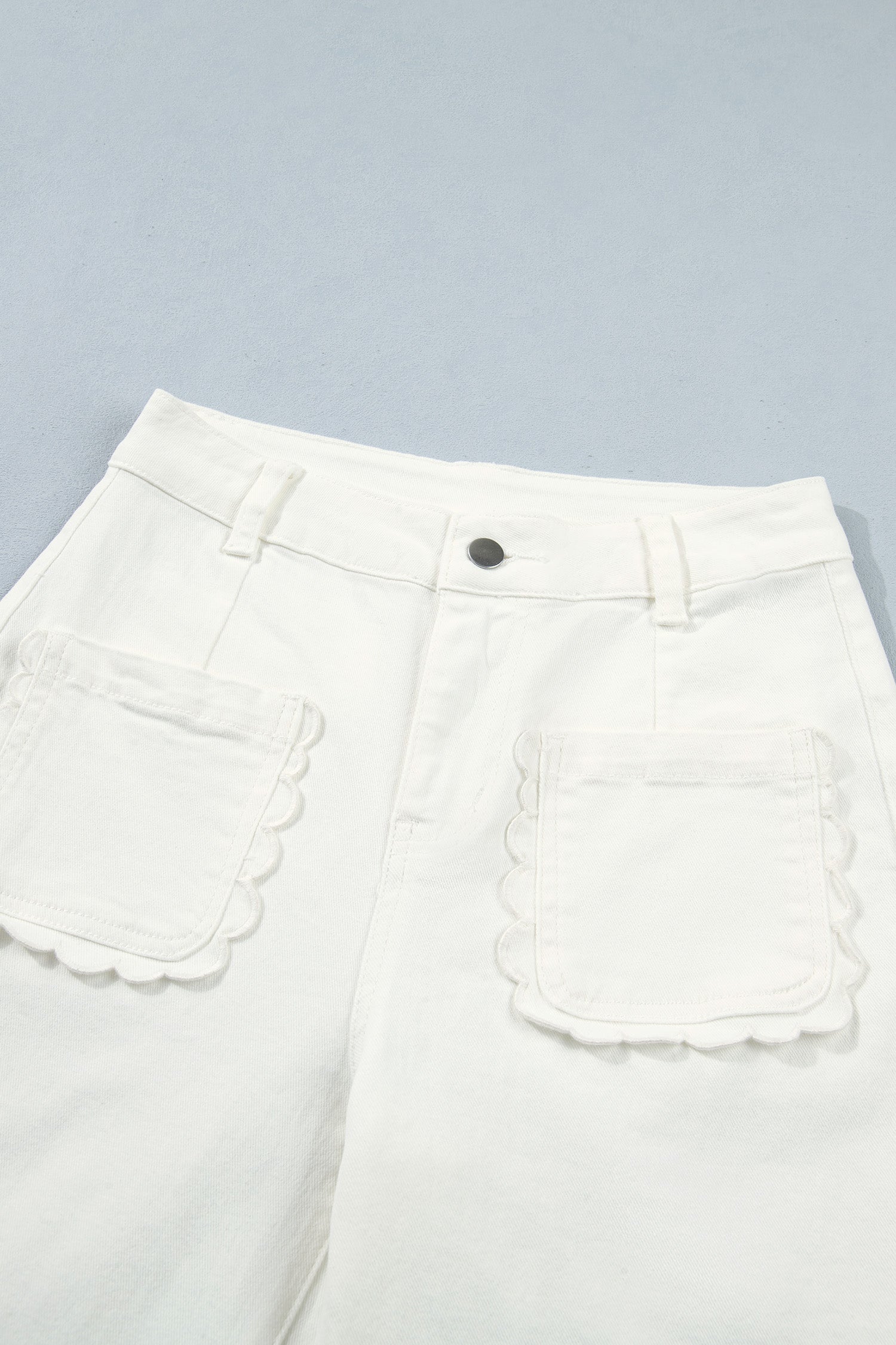 Scalloped Patch Pocket Shift Jeans