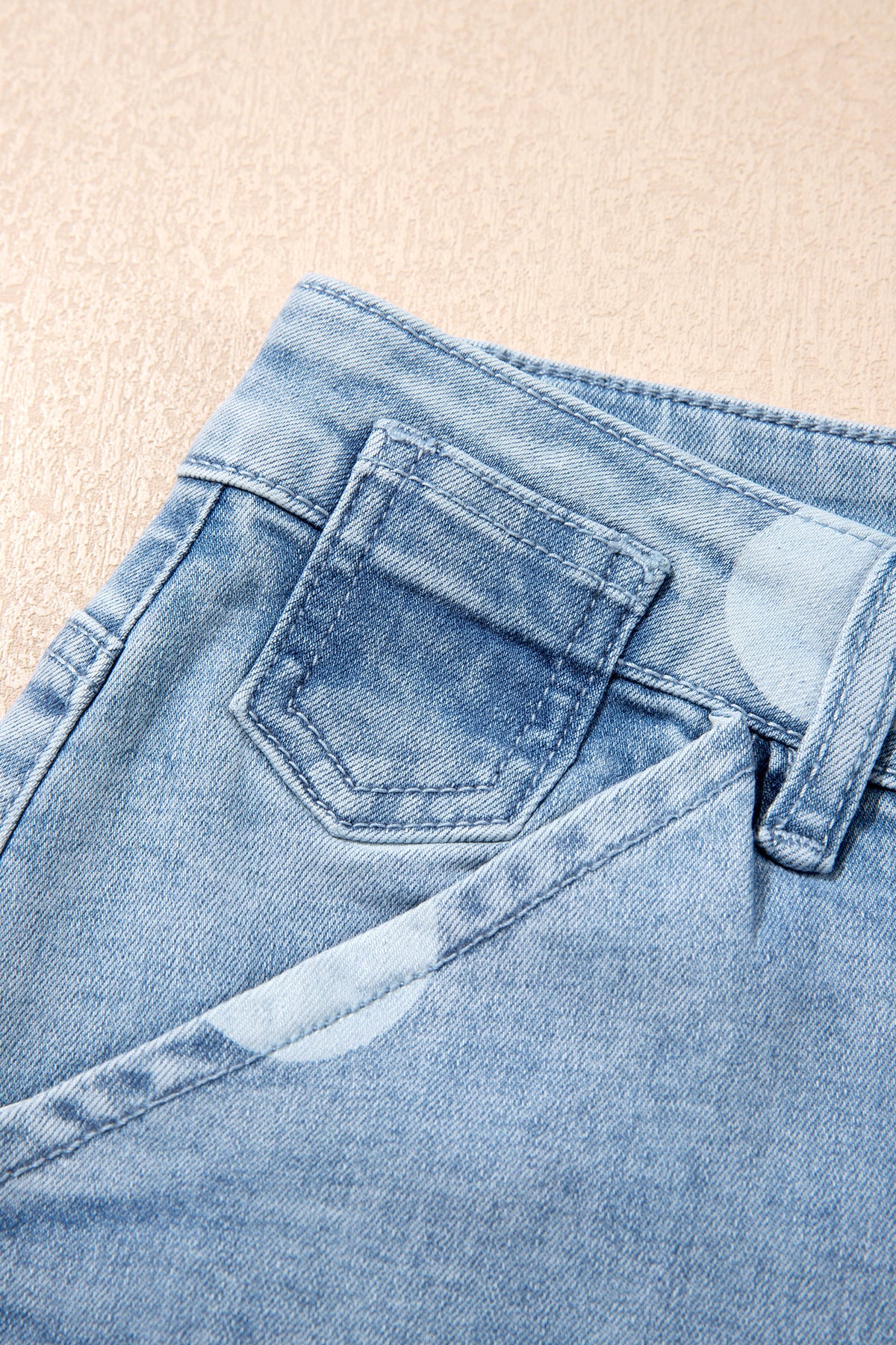 Polka dot ankle-length casual jeans with metal buttons from Dear-Lover, featuring a relaxed fit and stylish design.