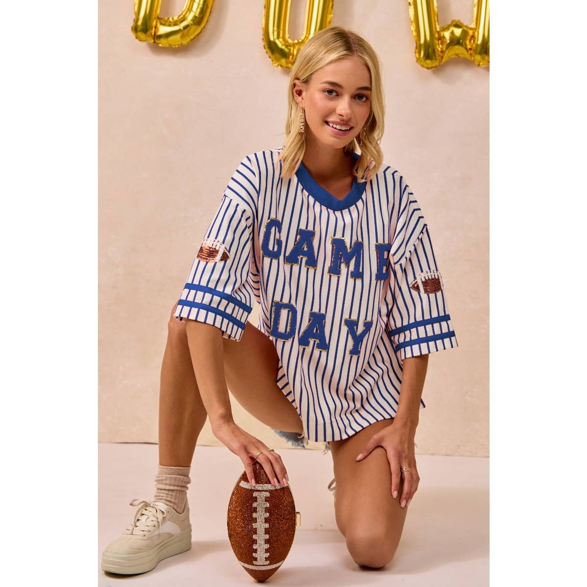 GAMEDAY THEME STRIPE KNIT TOP WITH SLEEVE PATCHED