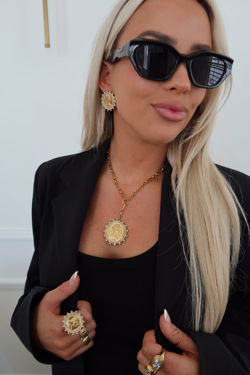 Chansuttpearls lariat coin necklace with gold chain and hanging coin pendant, elegant jewelry accessory for women