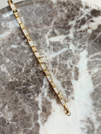 Chansuttpearls LUDA bracelet featuring elegant pearl beads and a sleek silver clasp, stylish jewelry accessory.