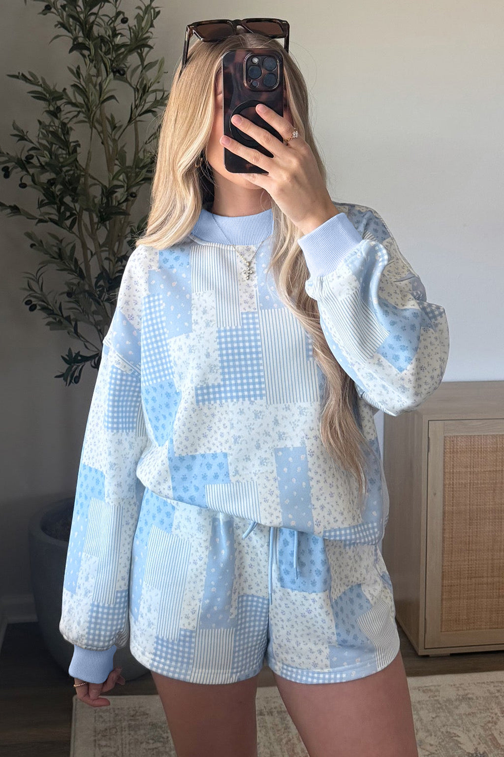 Sky Blue Patchwork Floral Print Drop Shoulder Baggy Pullover Drawstring Shorts Set