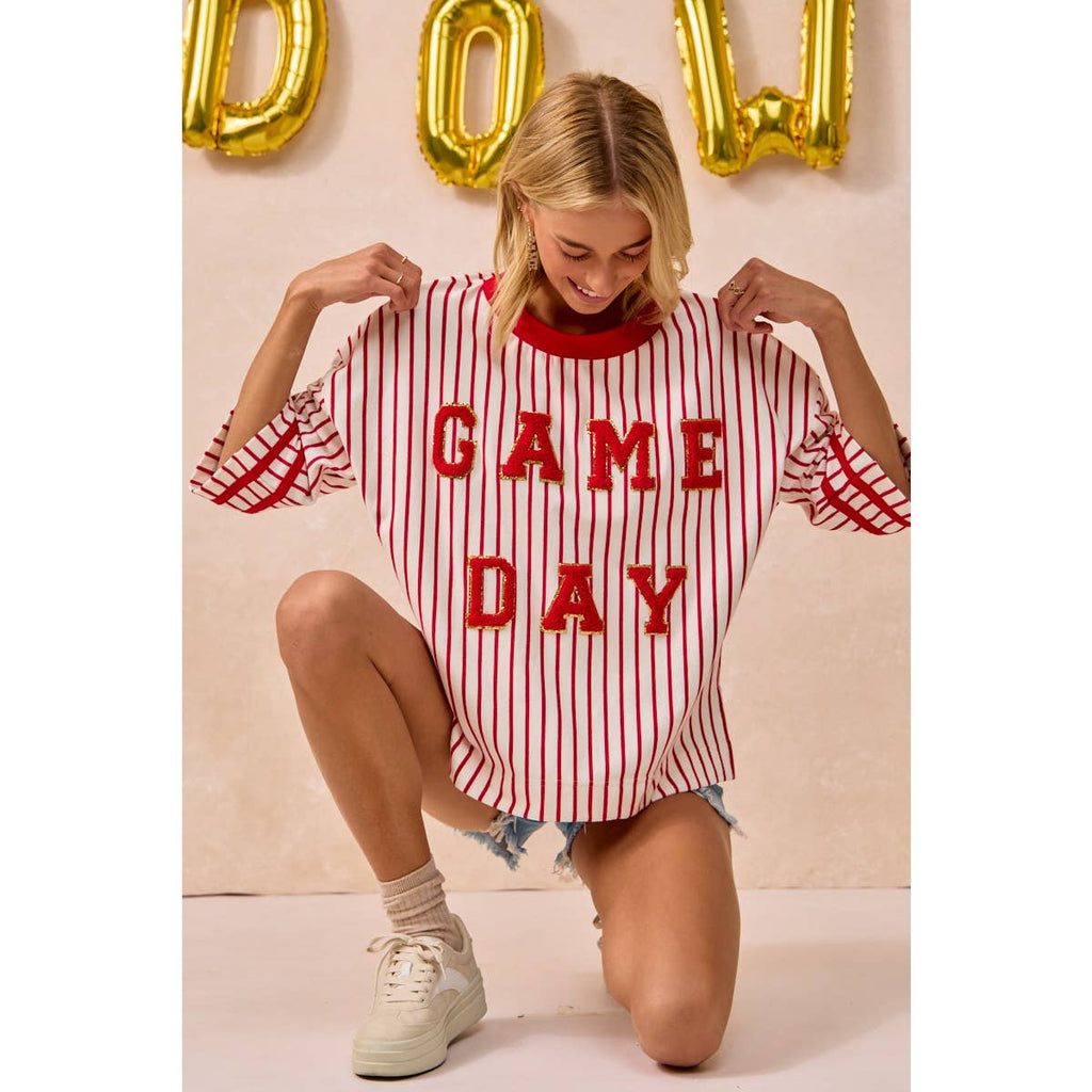 GAMEDAY THEME STRIPE KNIT TOP WITH SLEEVE PATCHED