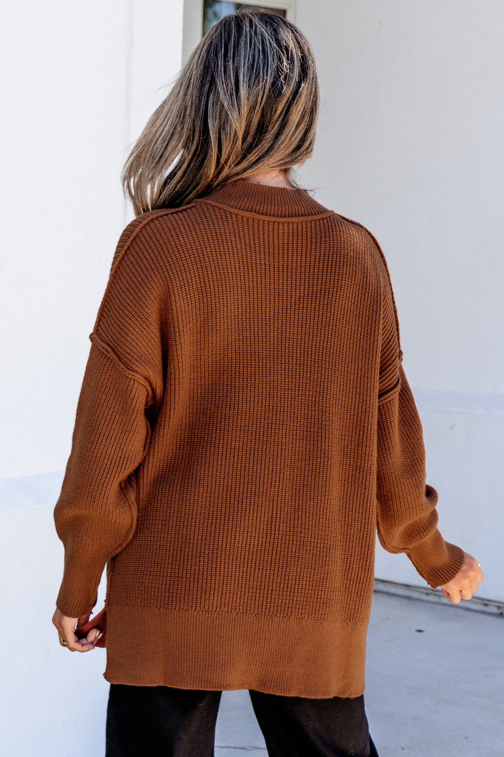 Chestnut Long Sleeve Ribbed Knit Stand Neck Regular Fit Sweater