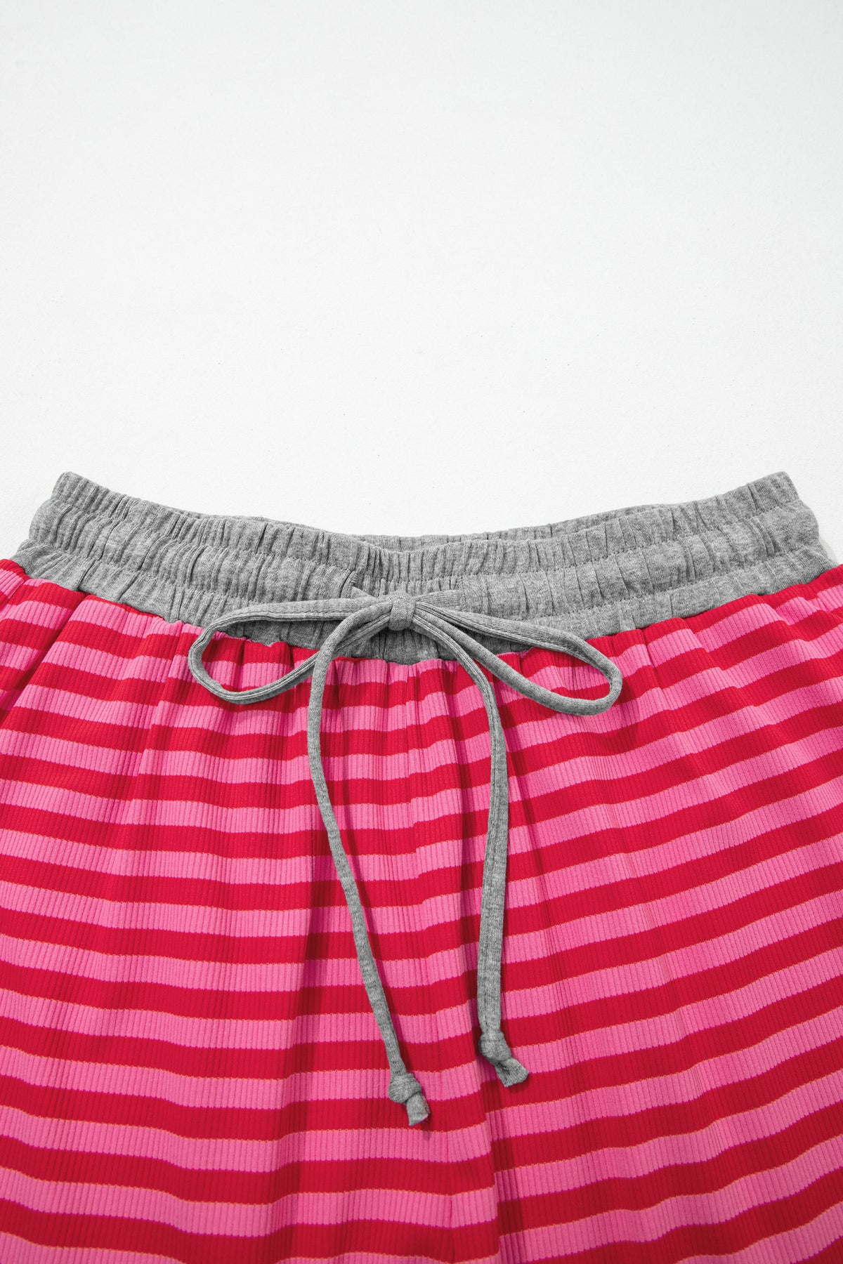 Rose stripe casual ribbed shorts with contrast elastic waist, made of polyester and elastane, by Dear-Lover.