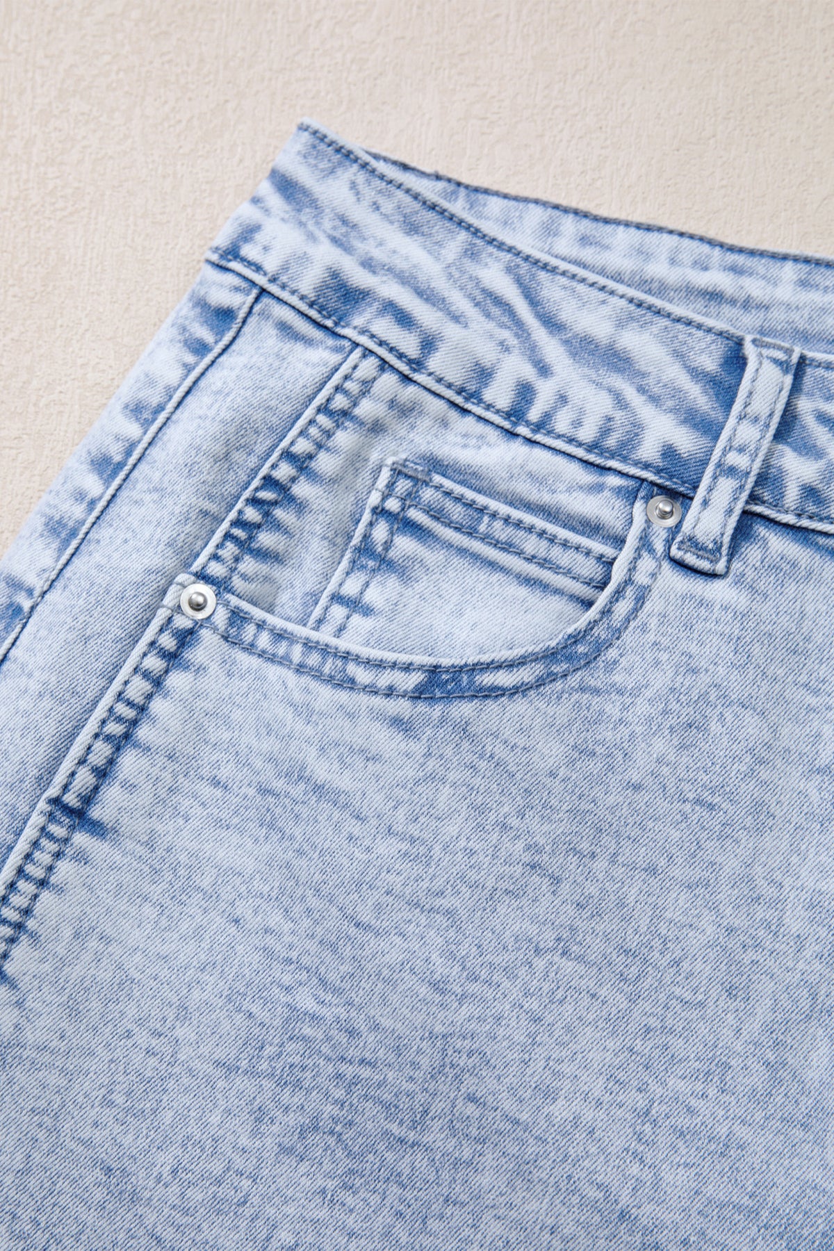Beau Blue Light Washed Pull-On Barrel Jeans by Dear-Lover Dropshipping, casual denim bottoms with elastic waistband and light wash.