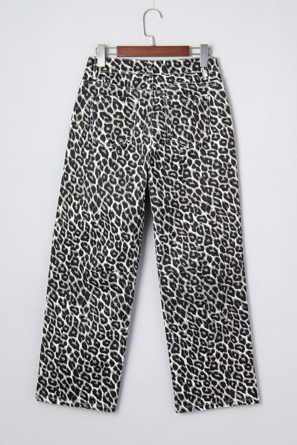 Black leopard print barrel jeans by Dear-Lover Dropshipping, showcasing stylish tapered bottoms with polyester, cotton, and elastane blend.
