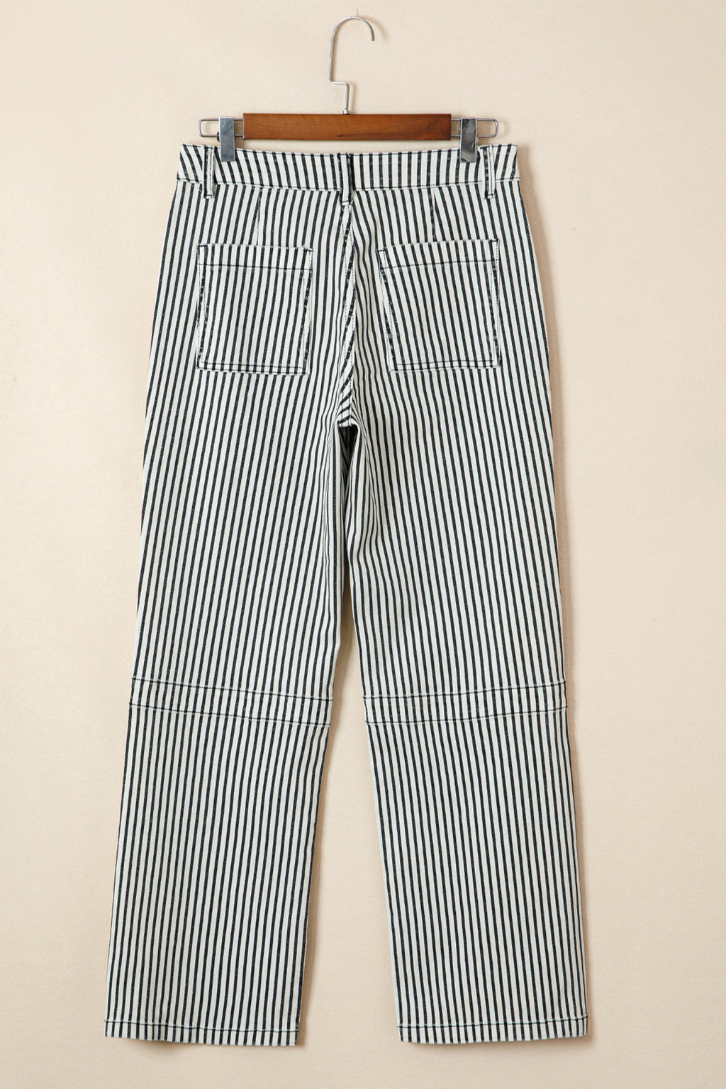 Black stripe patch pocket high waist denim jeans from Dear-Lover with a shift style, made of cotton and elastane for a comfortable fit.