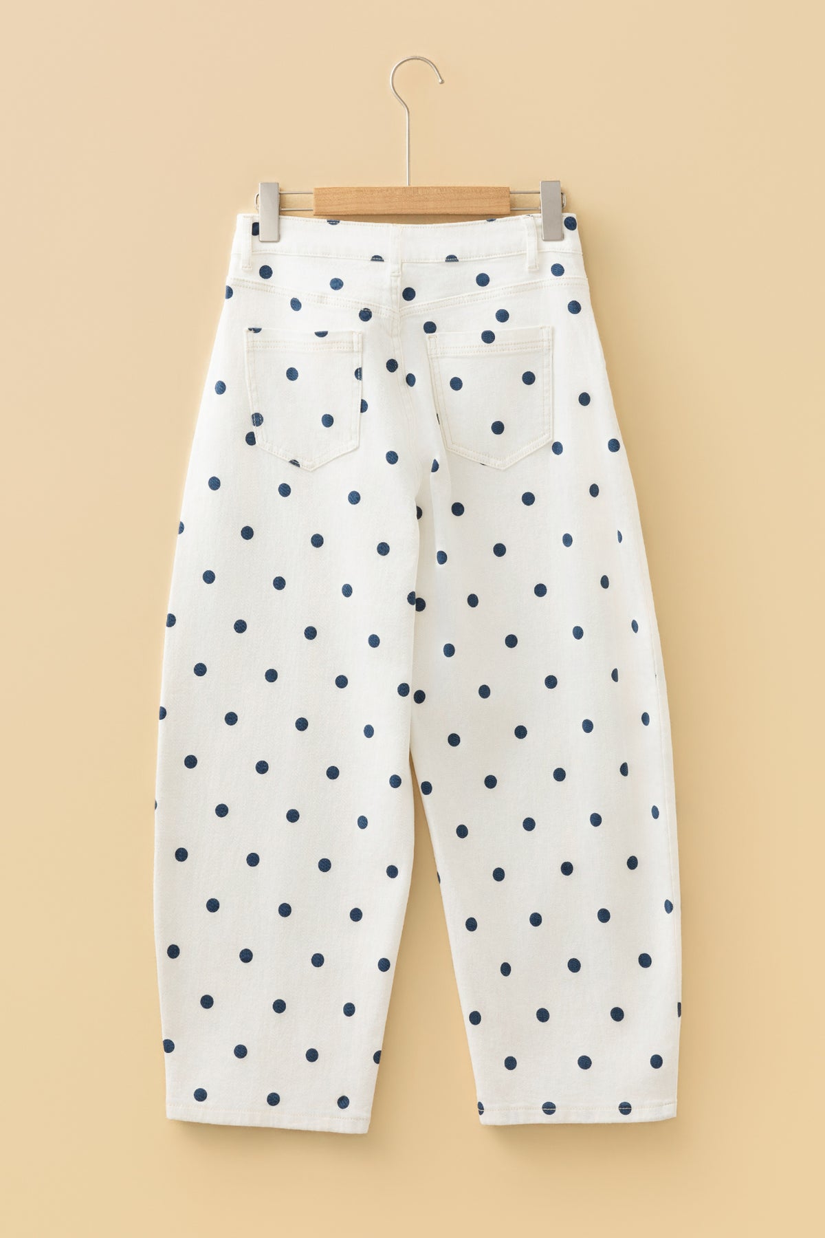 Pink polka dot print barrel jeans from Dear-Lover Dropshipping with seam details and cotton-polyester-elastane blend.