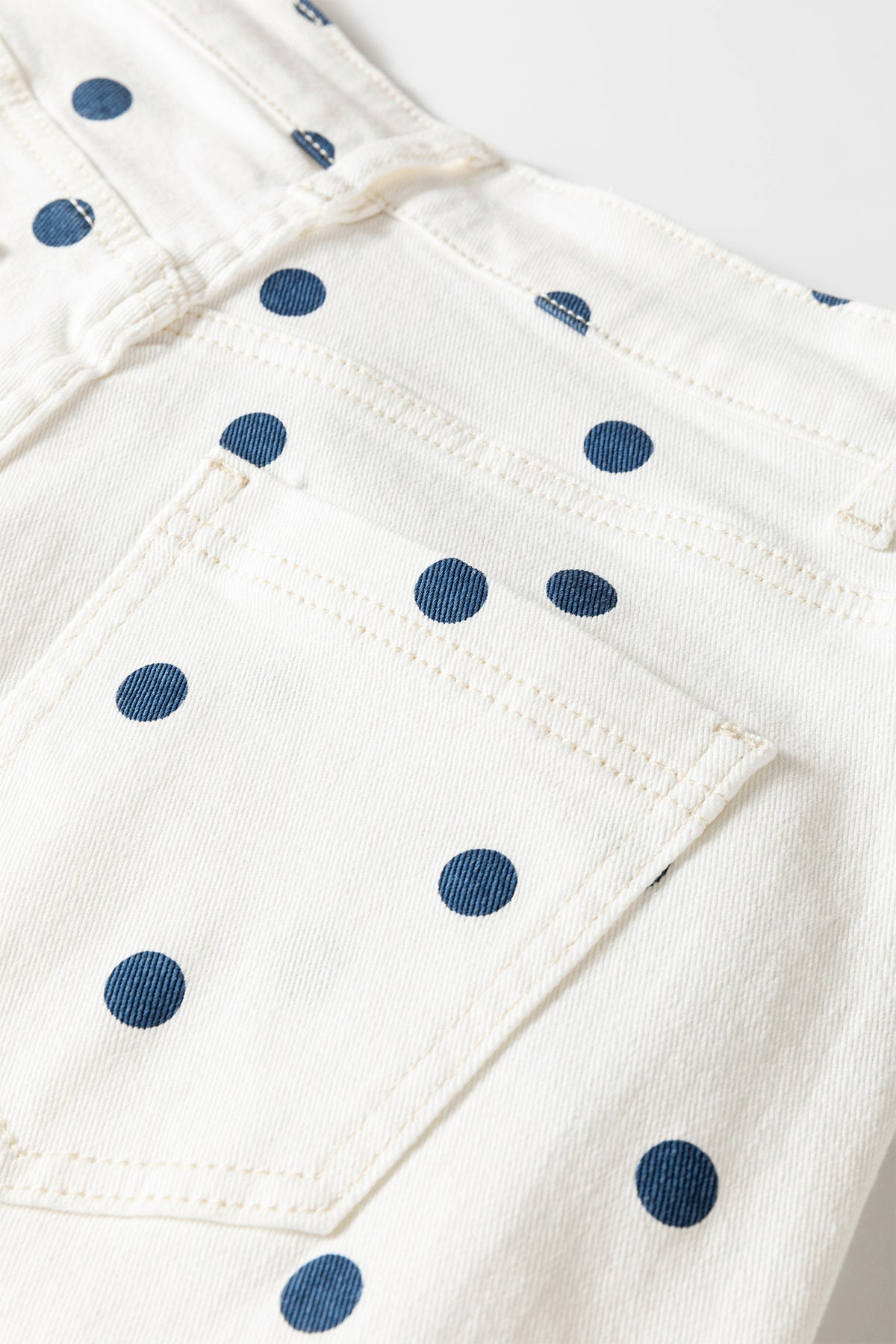 Pink polka dot print barrel jeans with seam details from Dear-Lover Dropshipping, made of cotton, polyester, and elastane.