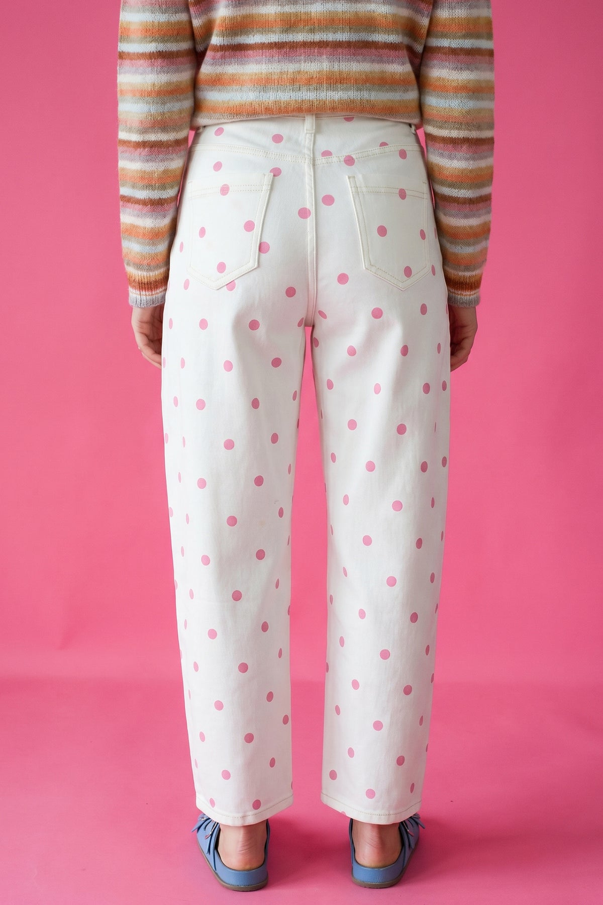 Pink polka dot print barrel jeans with seam details from Dear-Lover Dropshipping, made of cotton, polyester, and elastane.
