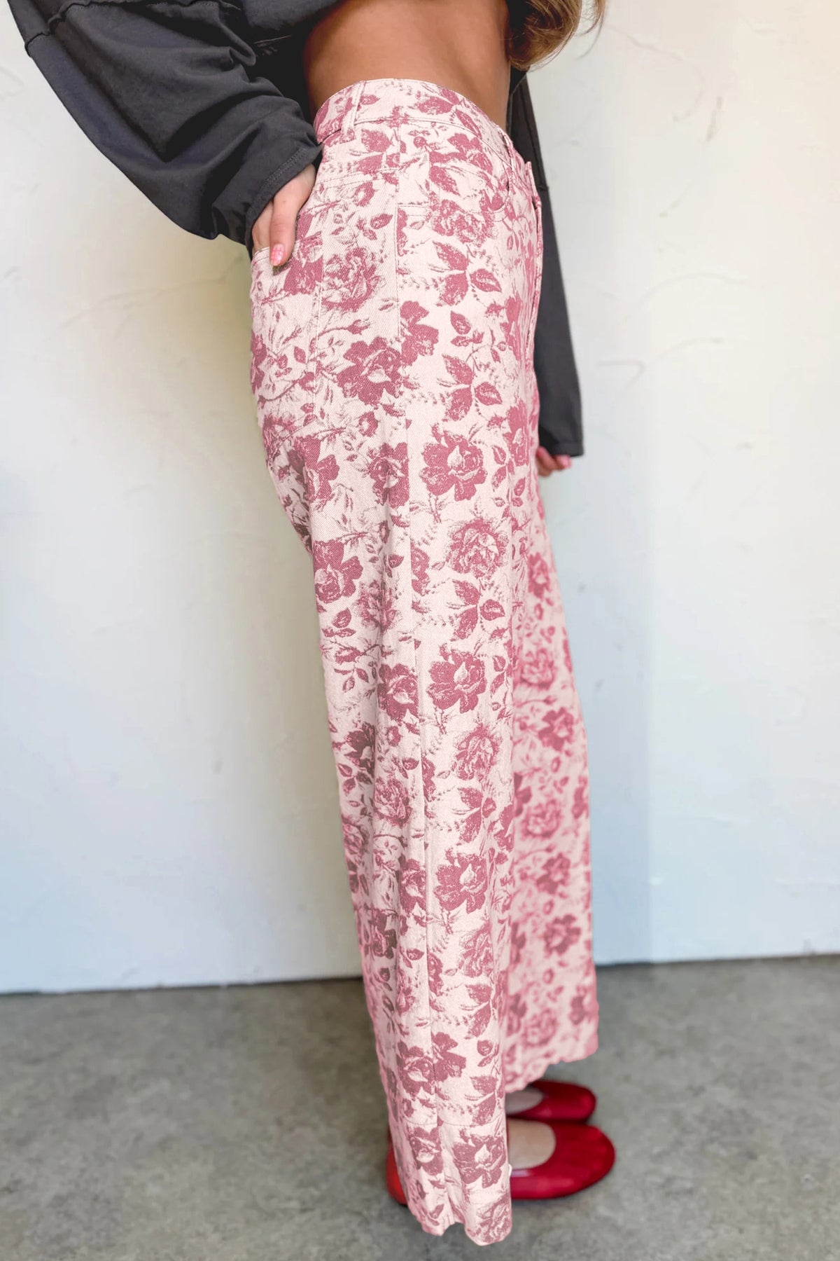Pink vintage floral print denim shift pants by Dear-Lover, casual bottoms with cotton and elastane for comfortable fit.