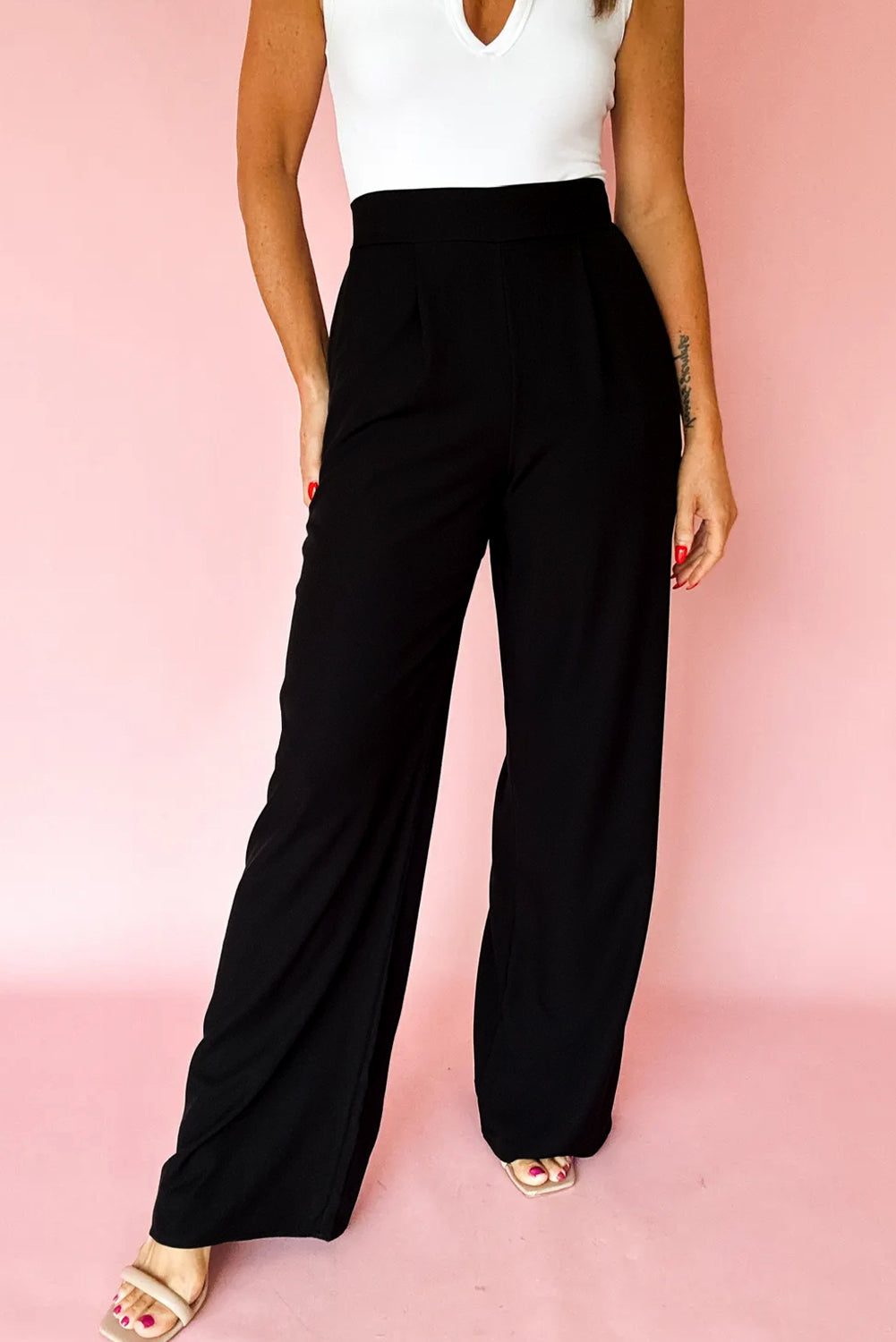 Fiery red pleated detail pull-on high elastic waist loose straight pants by Dear-Lover, made of polyester and elastane, casual bottom.