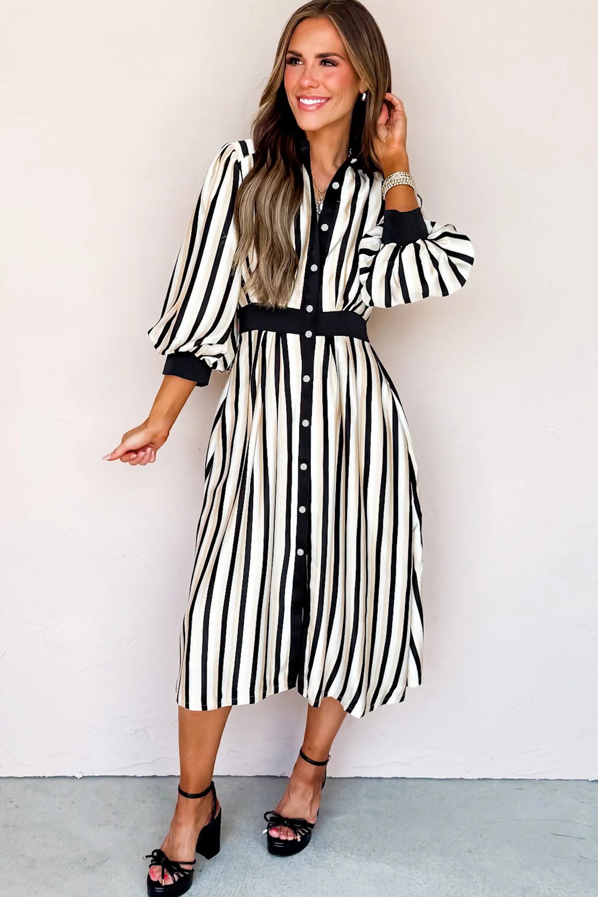 Black stripe midi dress with 3/4 puff sleeves, button-down style, made from viscose fabric, from Dear-Lover Dropshipping.
