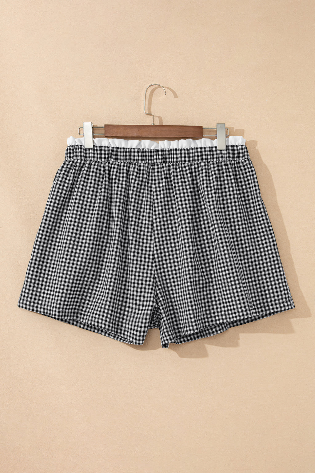 Plus size red plaid print cotton shorts with contrast trim from Dear-Lover, featuring a comfortable fit and stylish design.