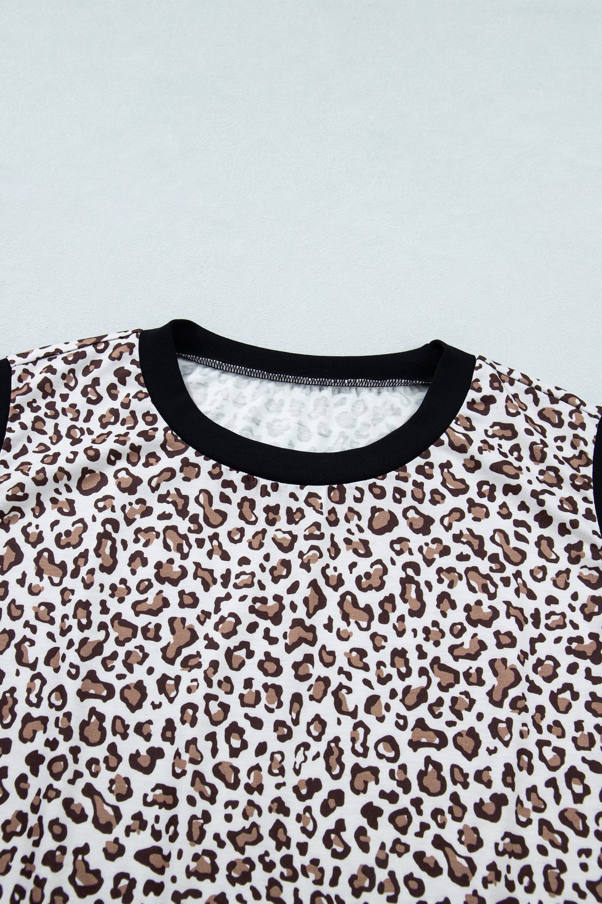 Plus size khaki leopard vest with contrast trim from Dear-Lover, featuring a sleeveless design and comfortable polyester-elastane fabric.