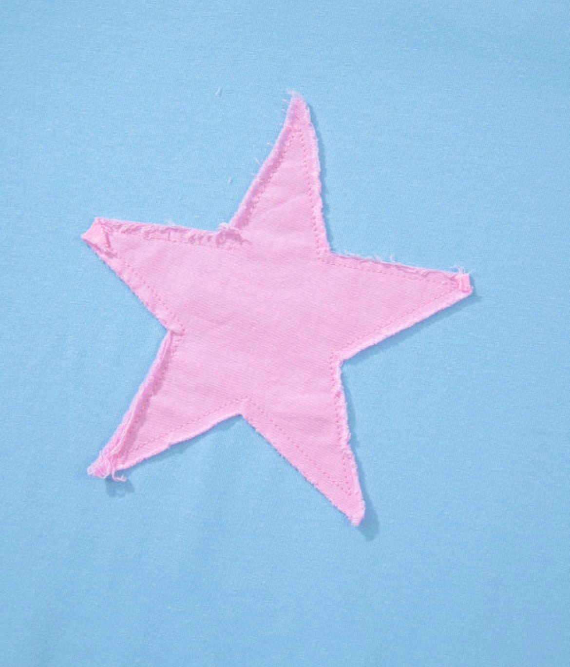 Small green Starstruck Patch Tee by Dear-Lover Dropshipping, featuring a star design on the front, casual cotton fabric.
