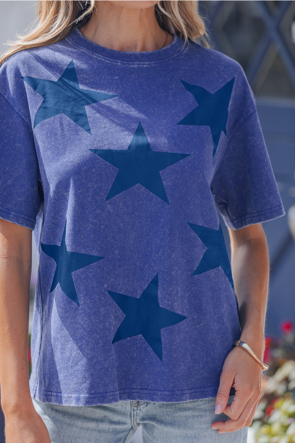 Blue Independence Day star printed mineral wash T-shirt from Dear-Lover, featuring a patriotic star design on 100% cotton fabric.