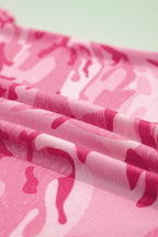 Pink camouflage print crew neck T-shirt from Dear-Lover Dropshipping, made of polyester and elastane, casual top for everyday wear.