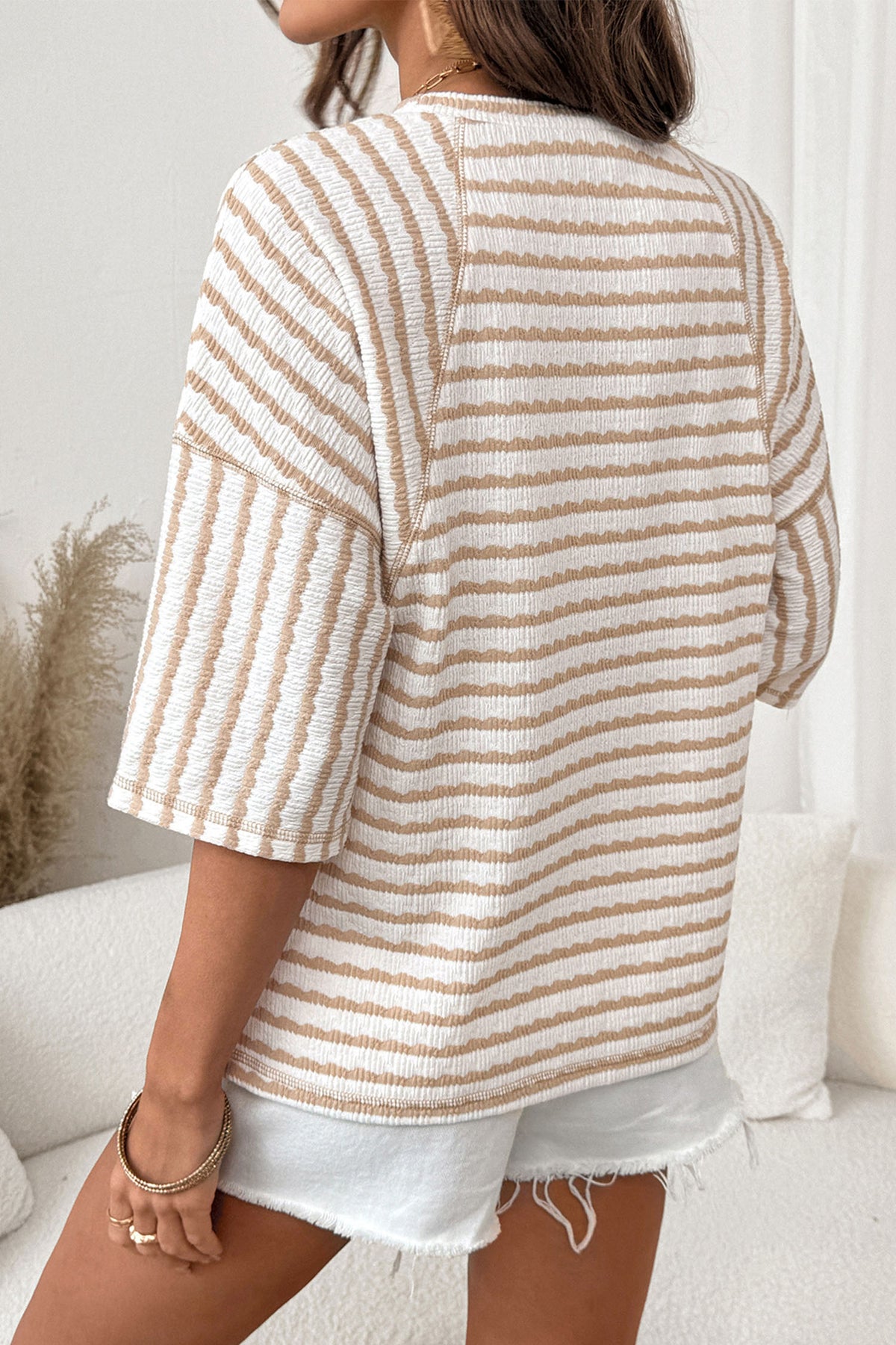 Pink striped textured knit loose top with split hem and half sleeves, made by Dear-Lover Dropshipping, perfect for casual wear.