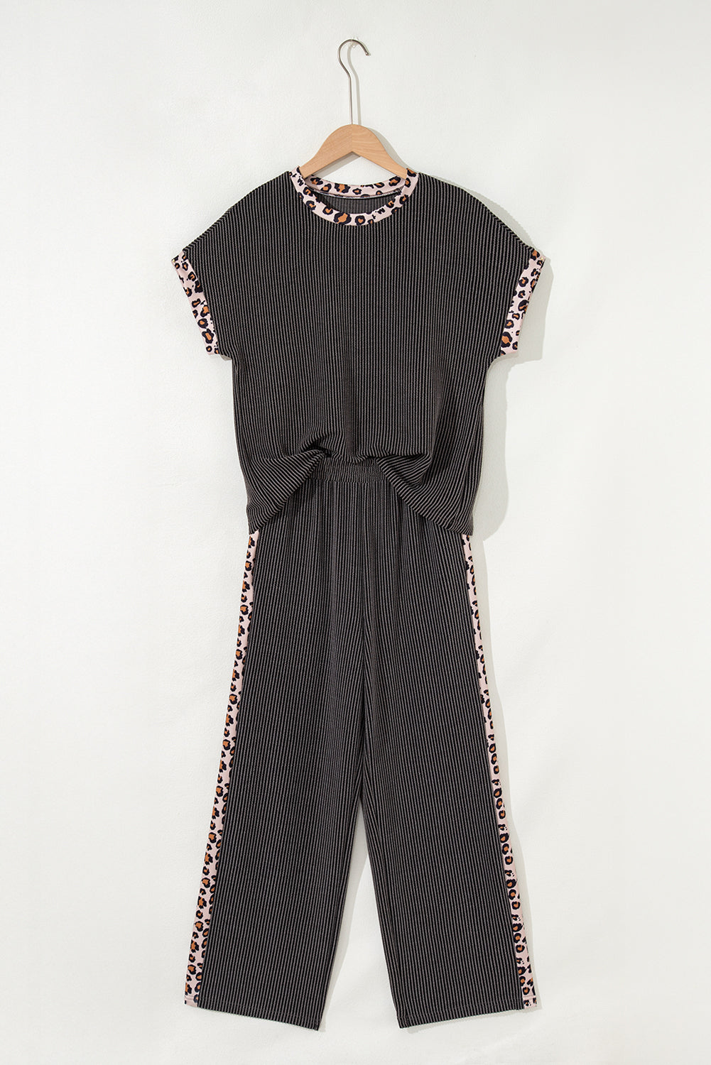 Carbon grey leopard patchwork twisted rib T-shirt and cropped pants set by Dear-Lover, stylish two-piece pant set for women.