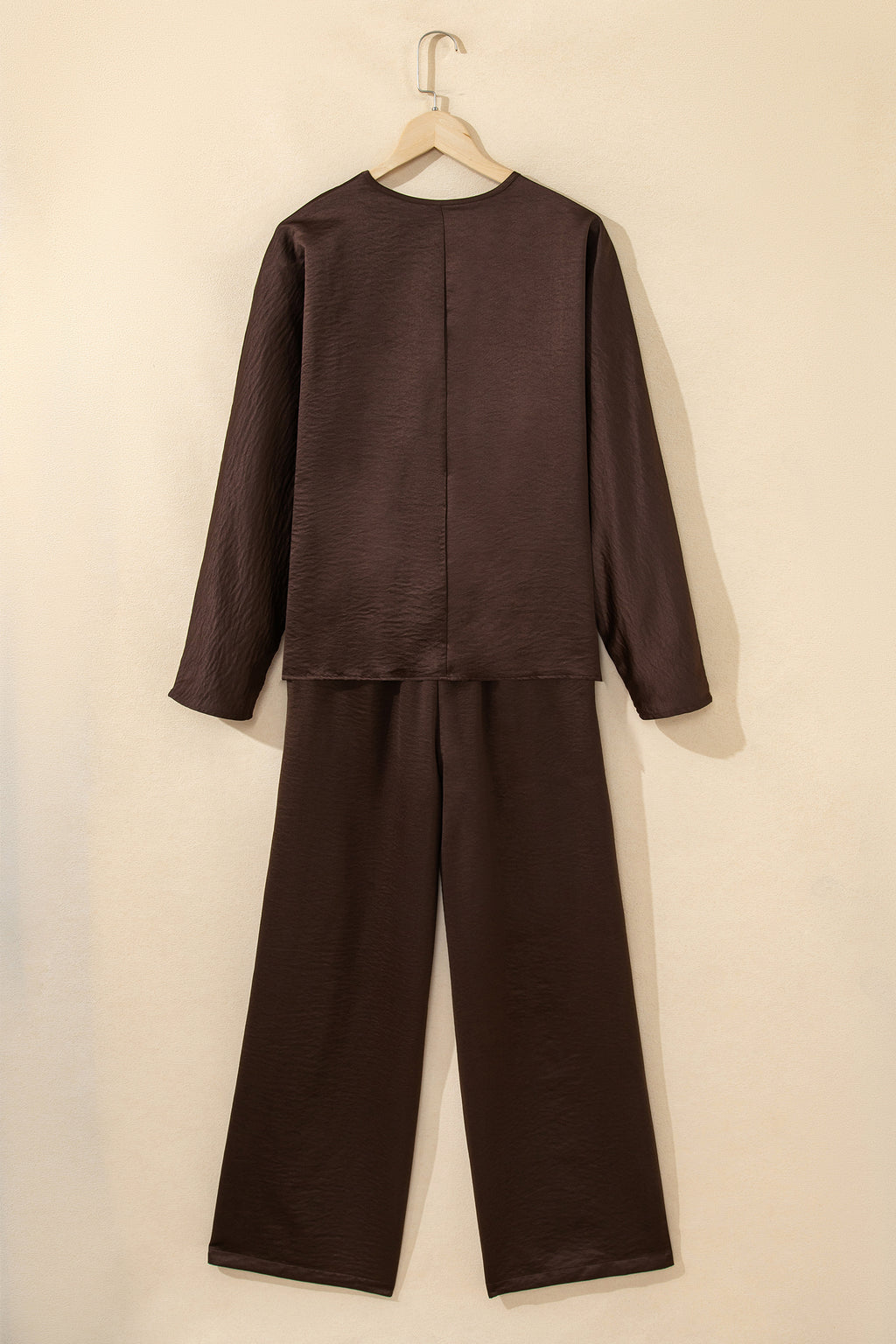 Dark brown braided V-neck long sleeve loose top with drawstring high waist pants, stylish two-piece set from Dear-Lover Dropshipping.