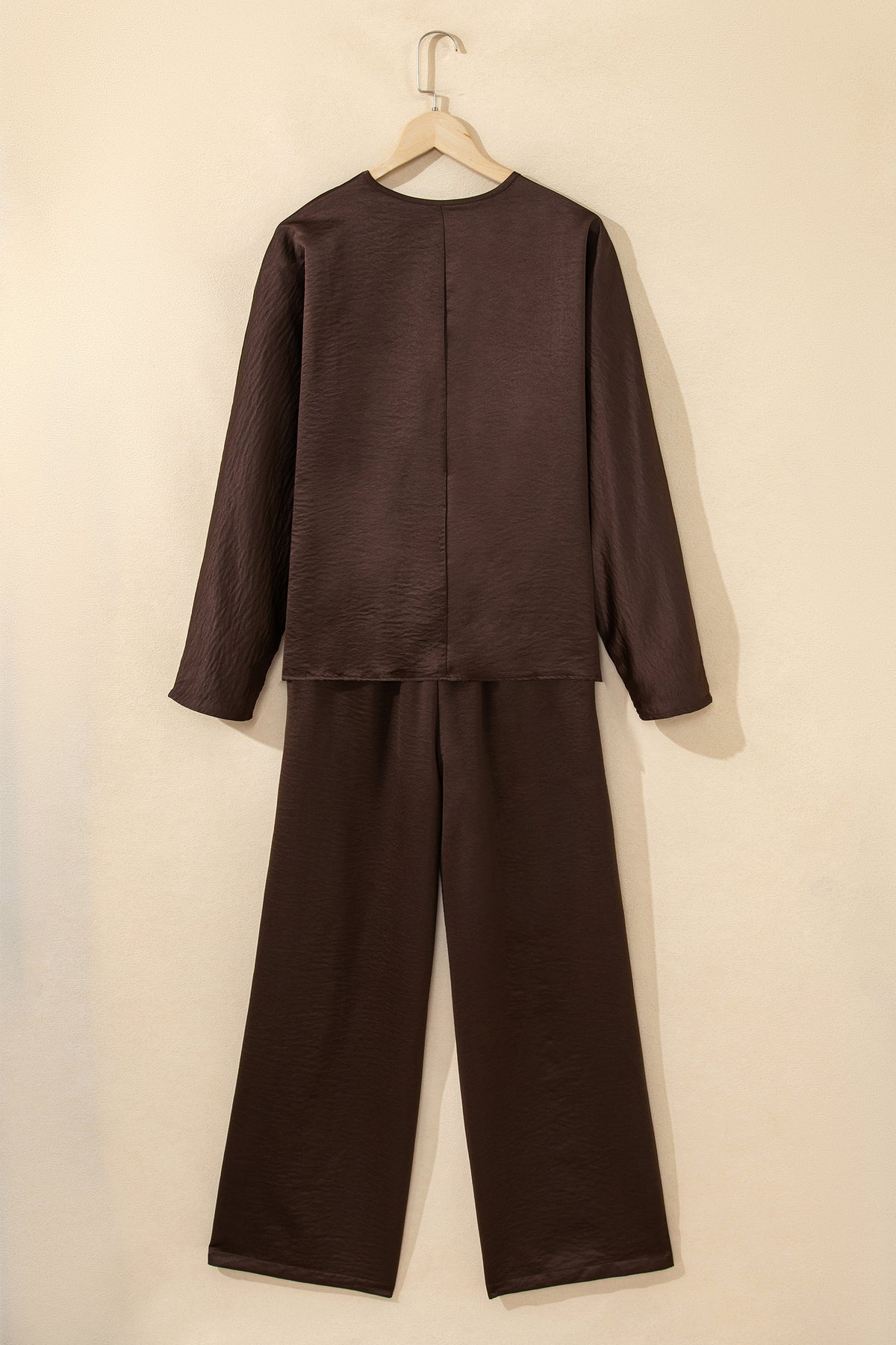 Dark brown braided V-neck long sleeve loose top with drawstring high waist pants, stylish two-piece set from Dear-Lover Dropshipping.