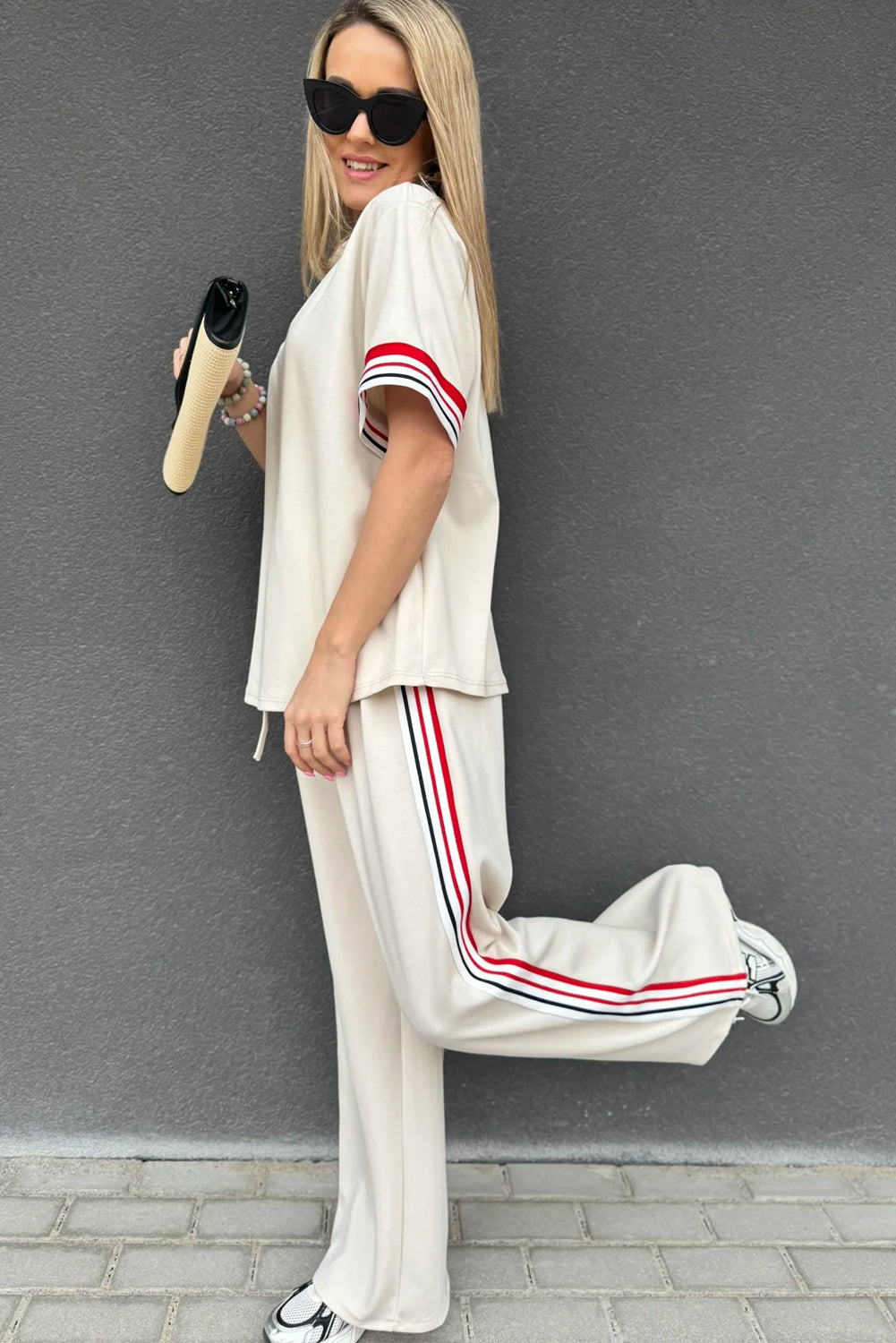 Dear-Lover Jet Stream contrast striped trim crewneck T-shirt and loose straight pants set, stylish two-piece outfit for casual wear.