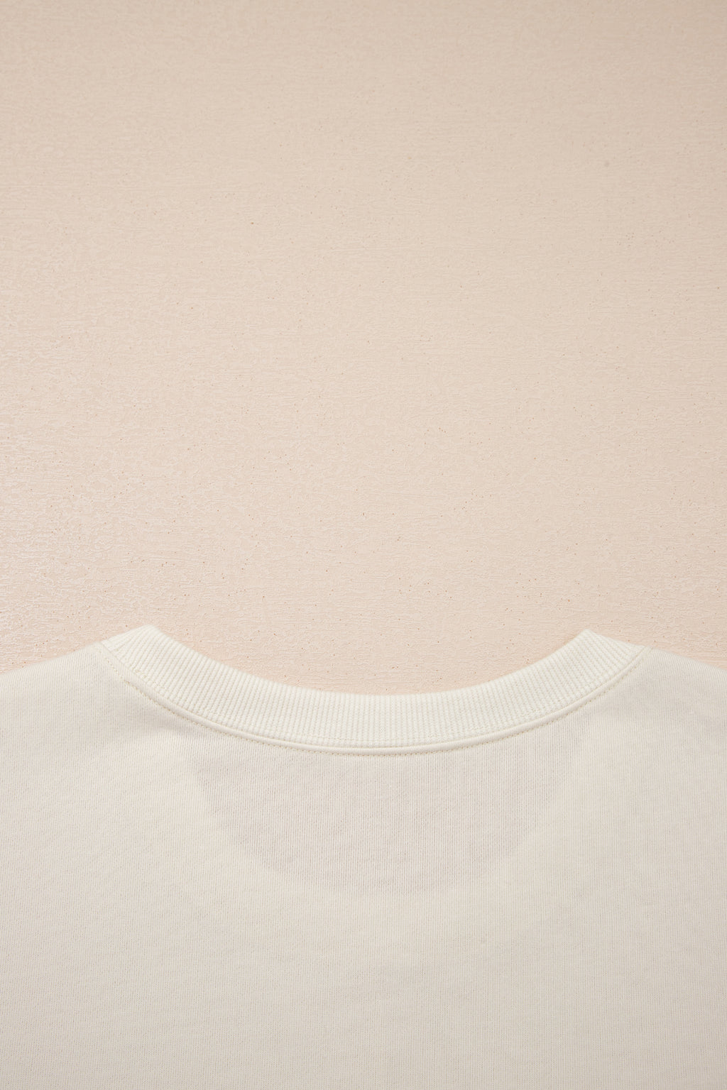 Dear-Lover solid color two-piece short set with textured patchwork and raw edges, made of polyester and cotton blend.